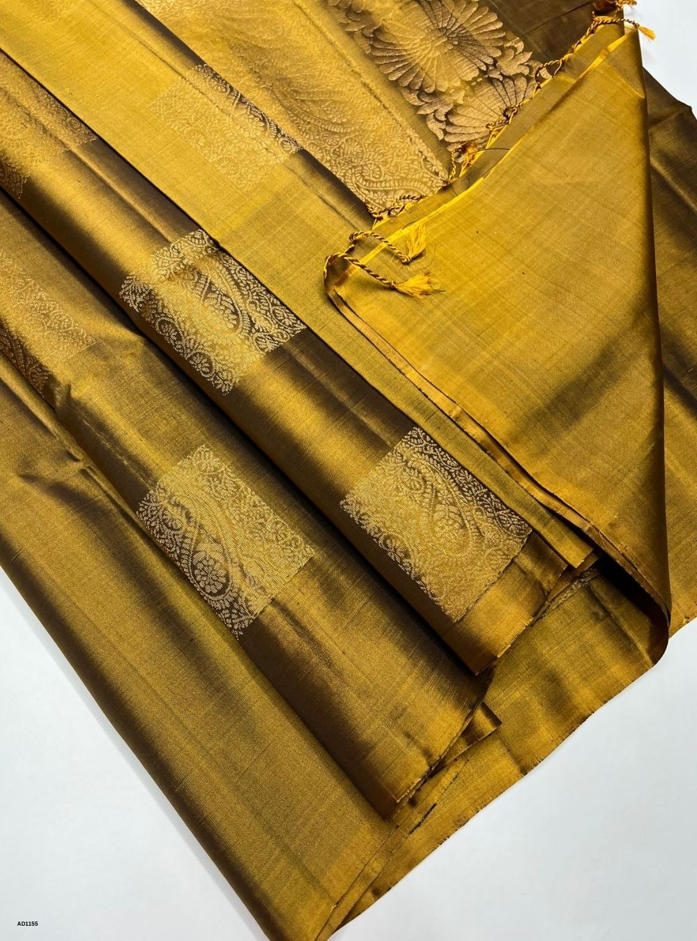 Mehndi Green - Soft Silk Saree