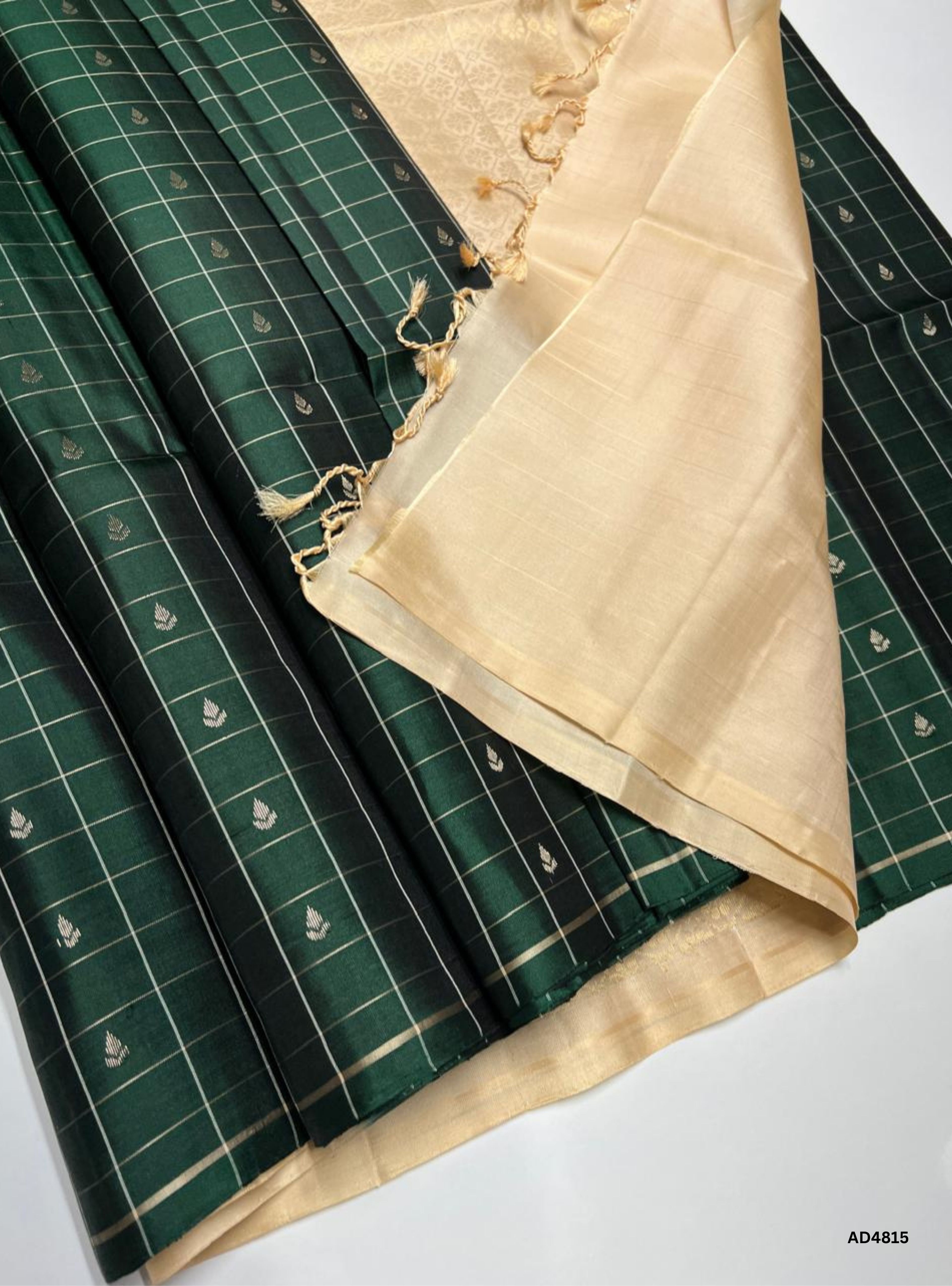Green & Half White  - Checkerd Soft Silk Saree