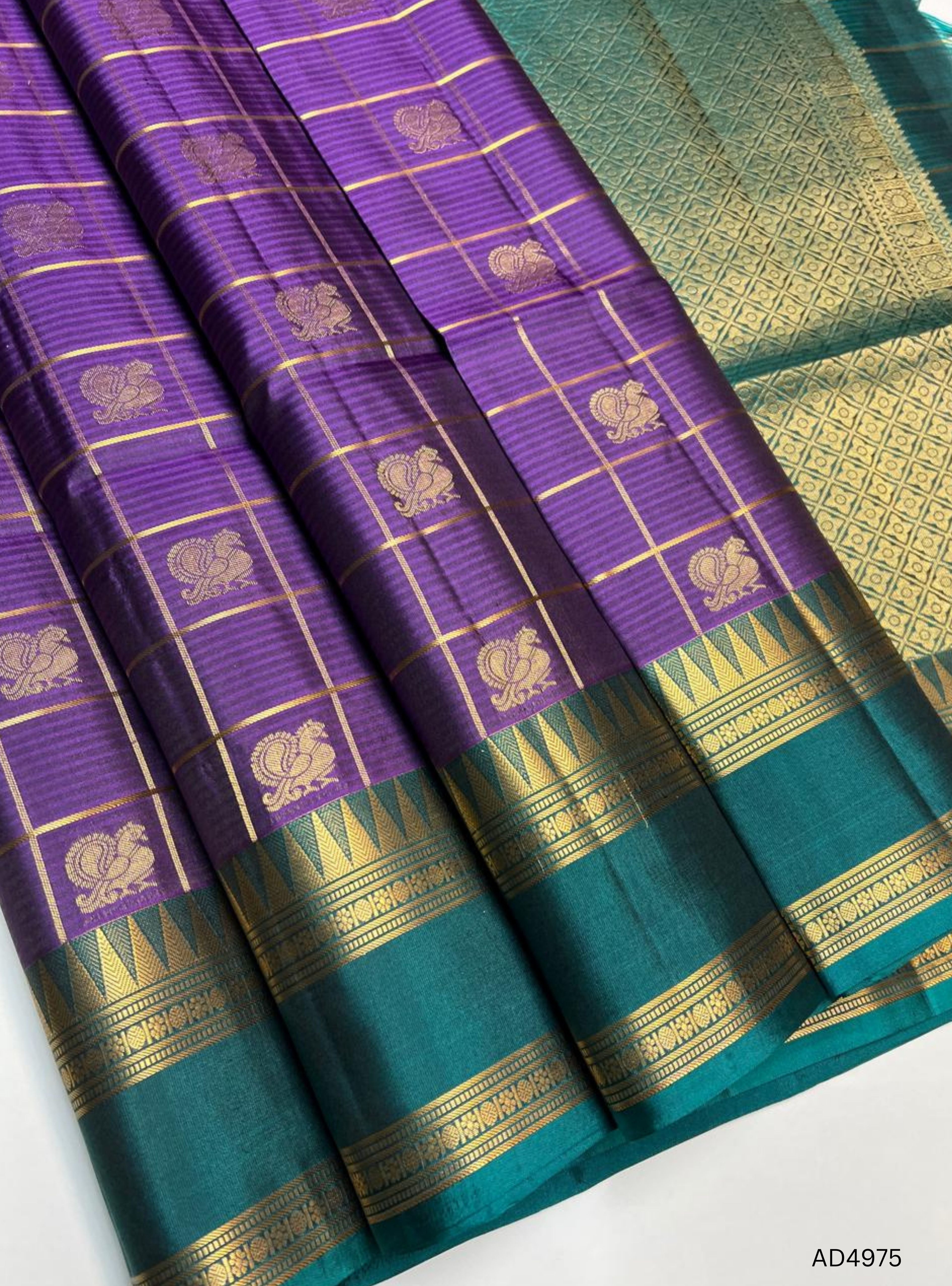 Puple & Green - Checkerd Retta Pet Soft Silk Saree