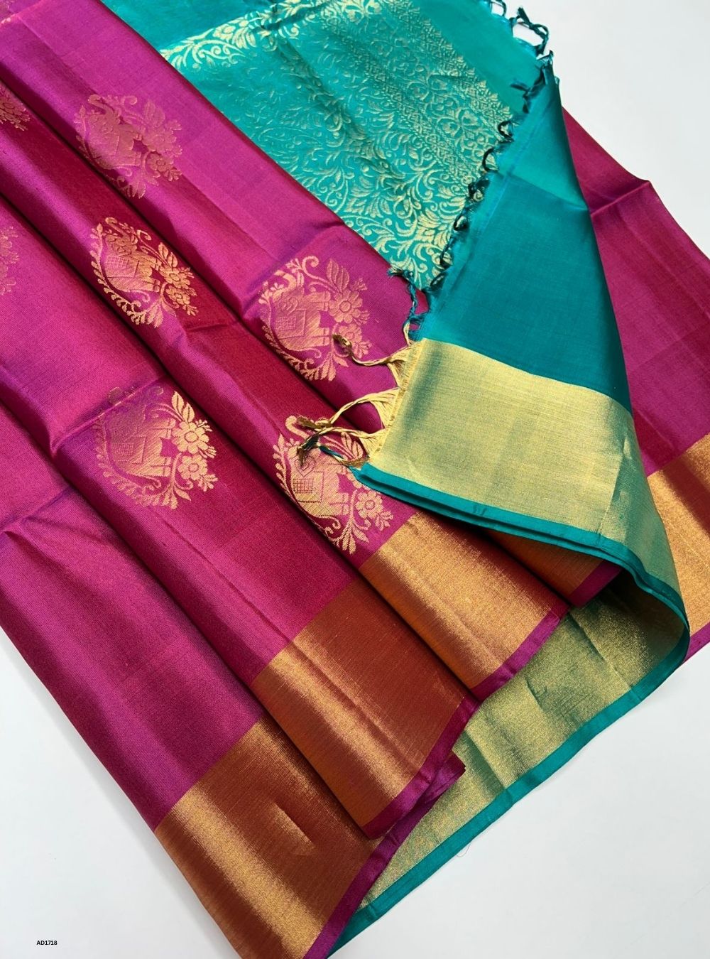 Magenta & Rama Green - Soft Silk Saree