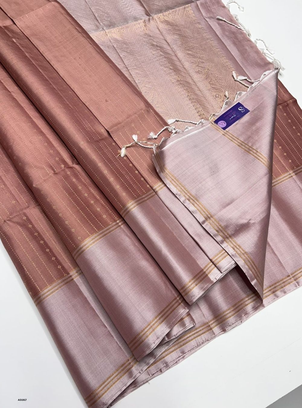 Dusty Rose Vaira Oosi - Soft Silk Saree