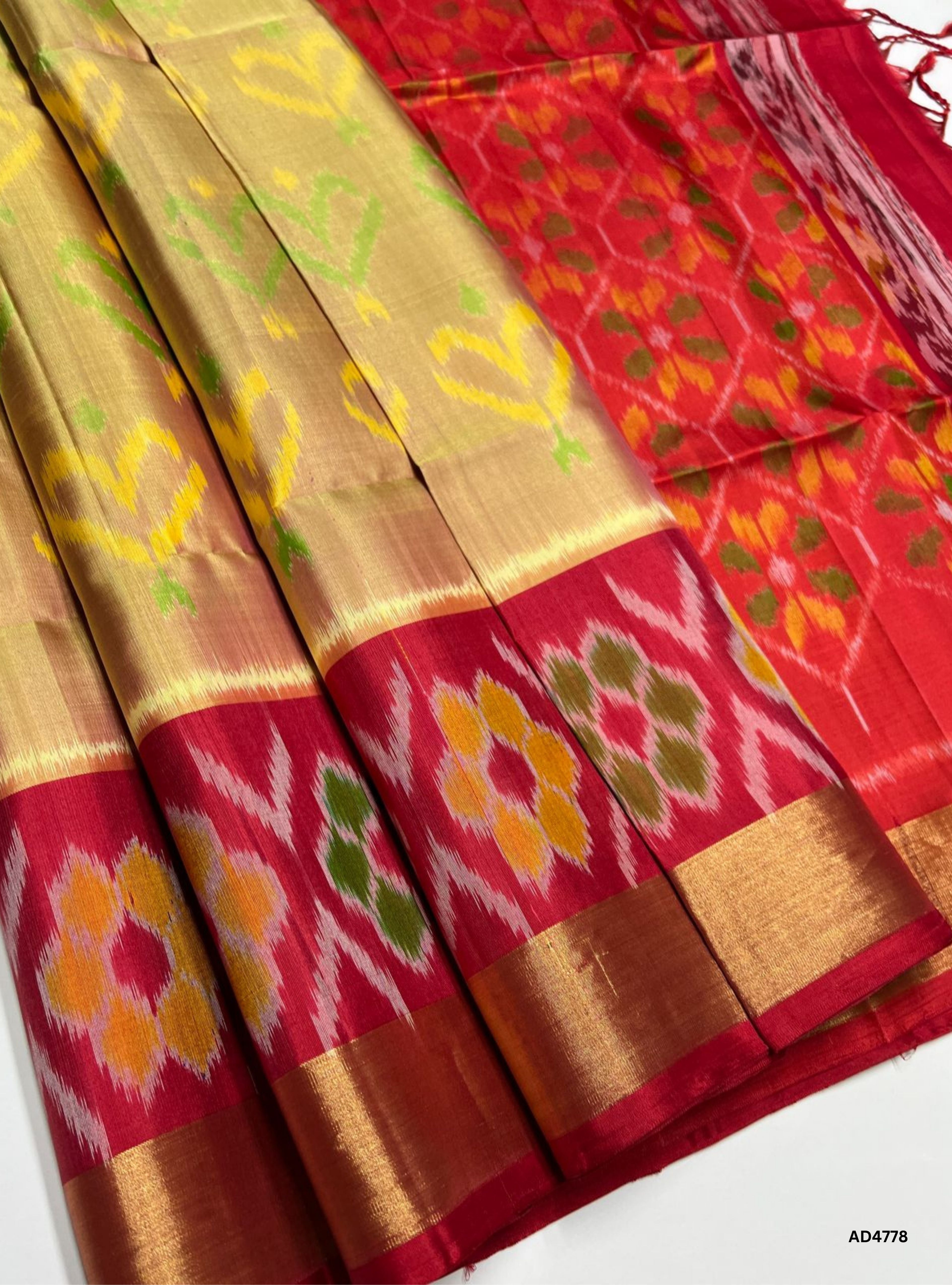 Gold & Red - Pochampally Soft Silk Saree