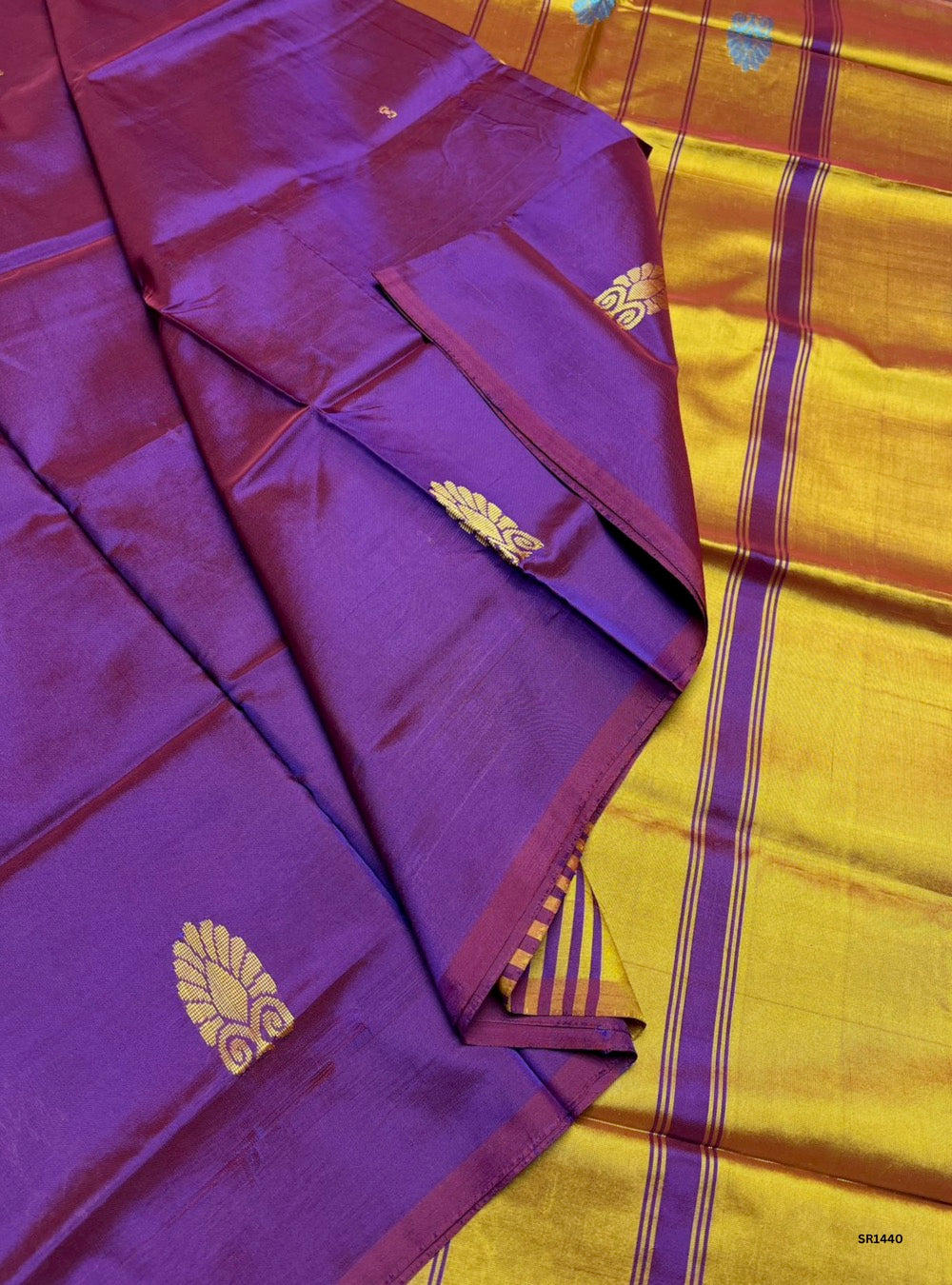 Golden Yellow & Purple - Vazhainaar Pattu