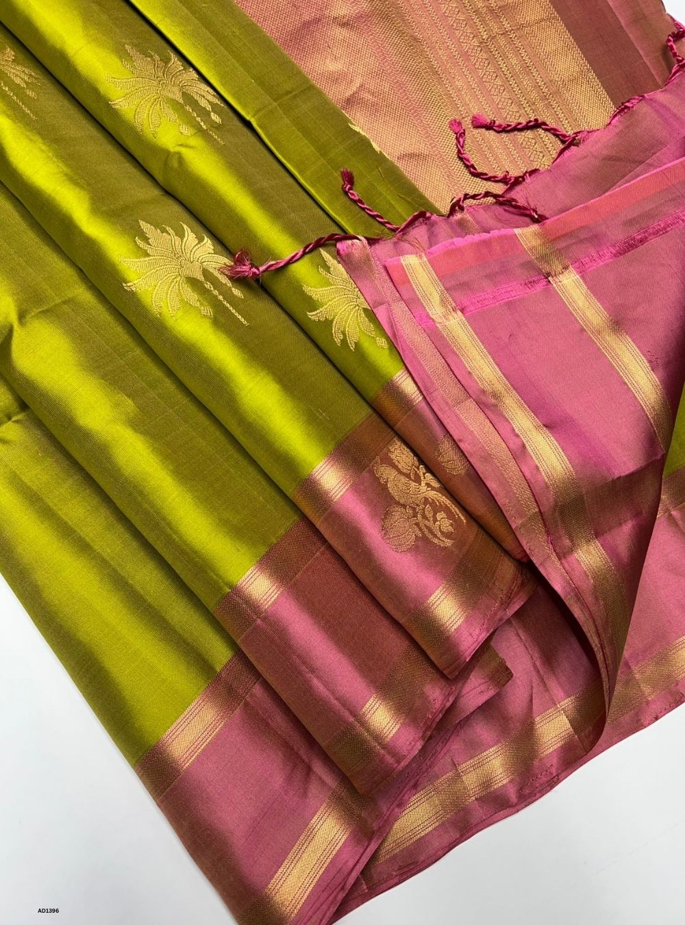 Green & Baby Pink - Soft Silk Saree
