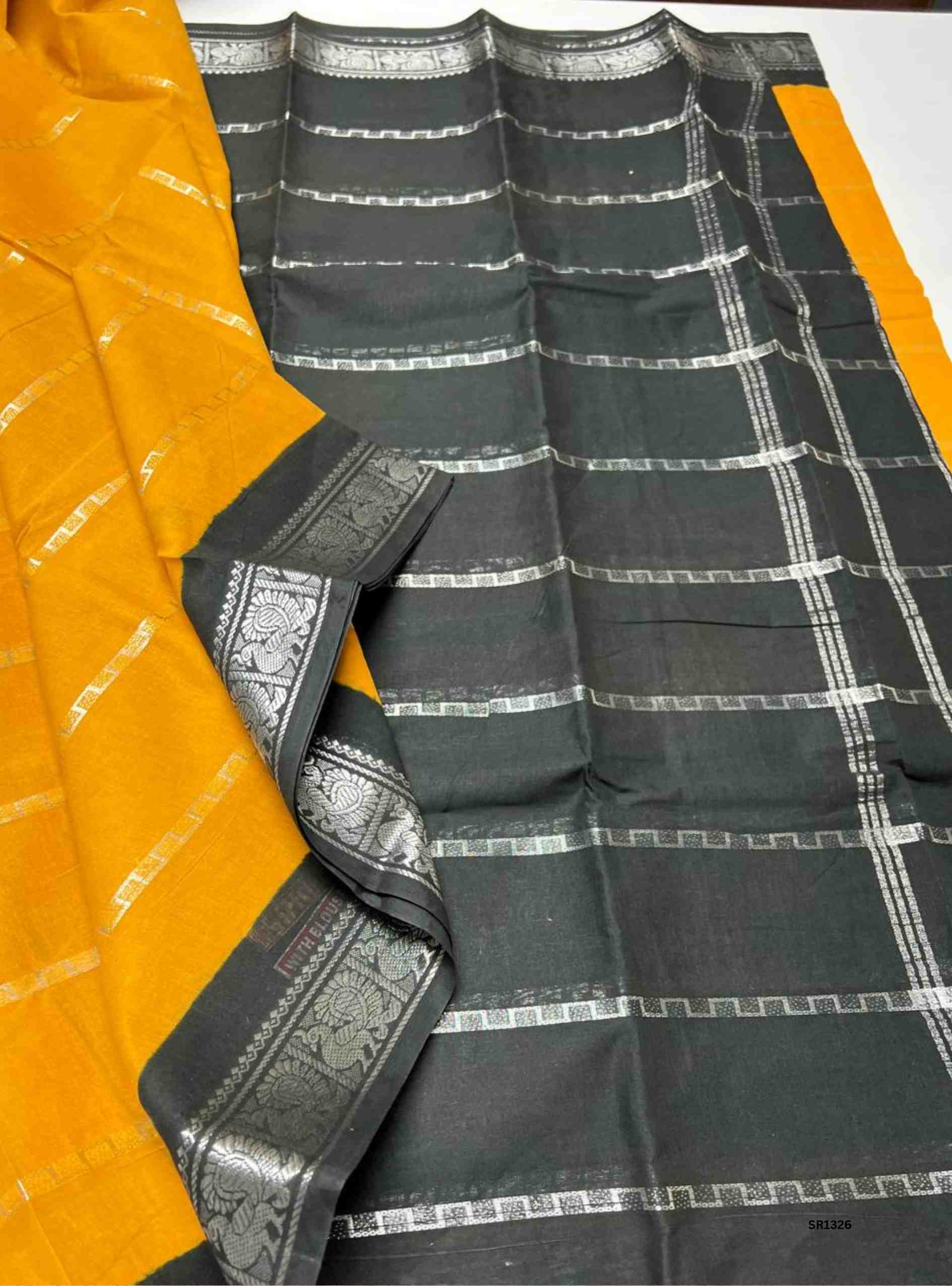 Yellow & Green - Velthaari Chungudi Cotton Saree