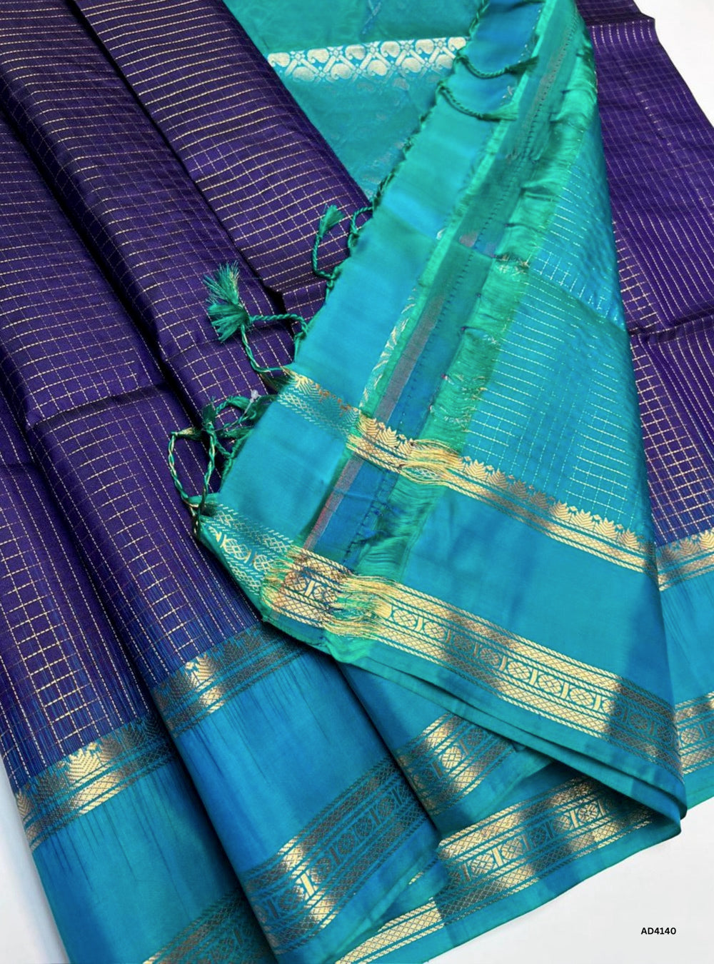 Violet & Rama Green - Checkered Retta Pet Saree