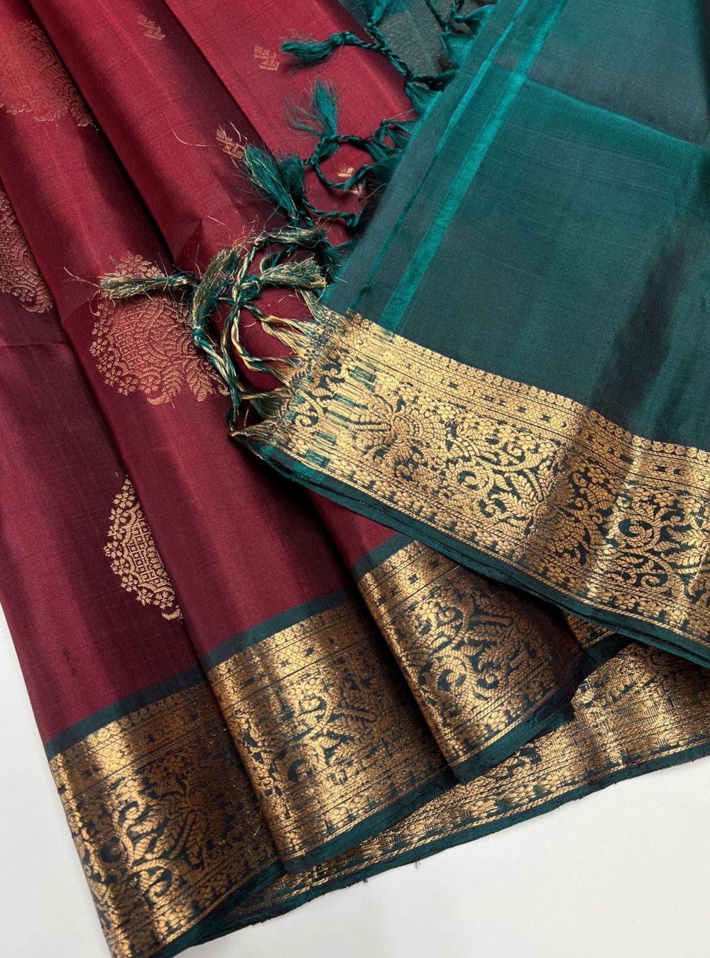 Rust Orange saree - Minor Damage