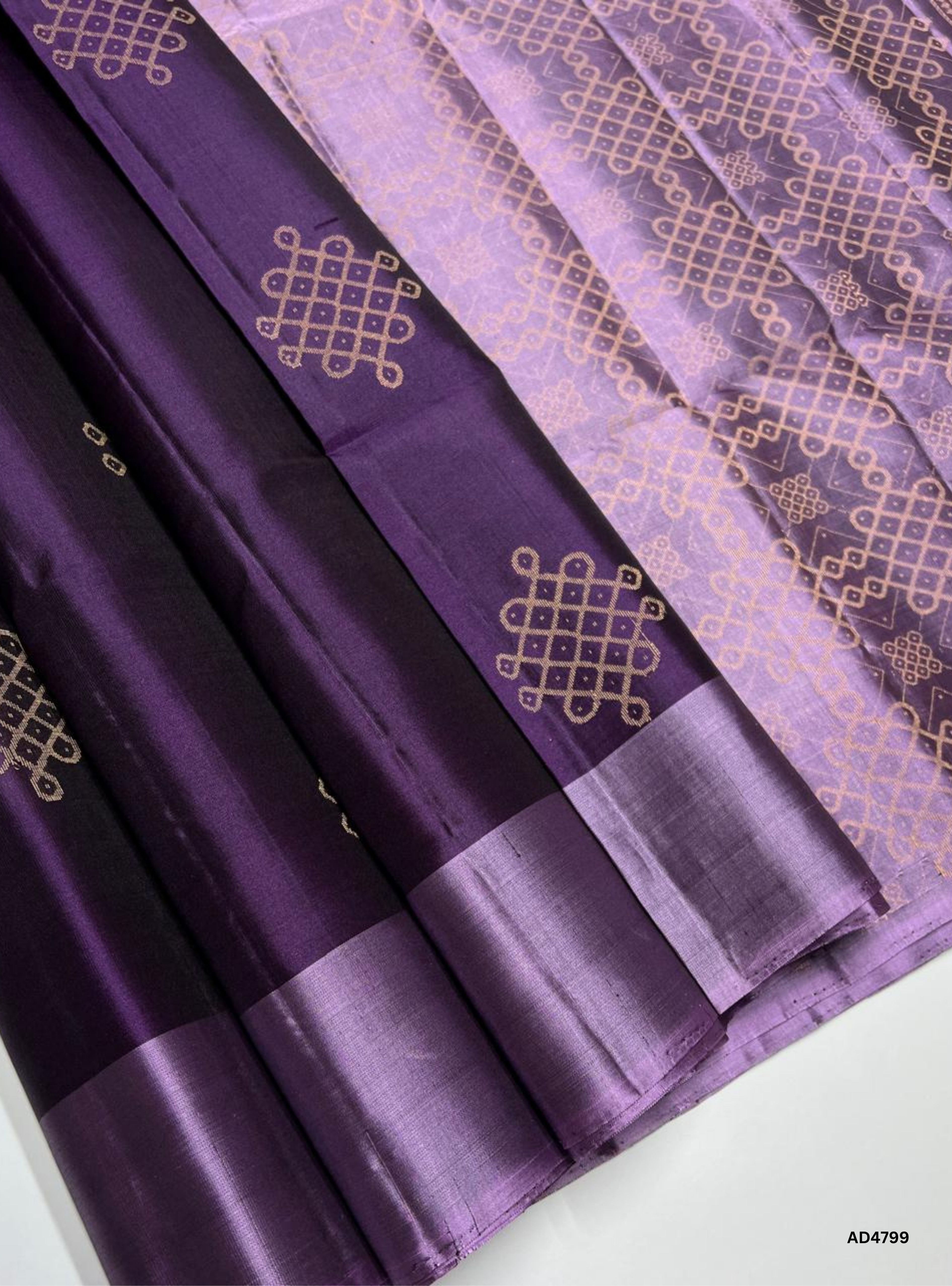 Purple & Lilac - Kolam Soft Silk Saree