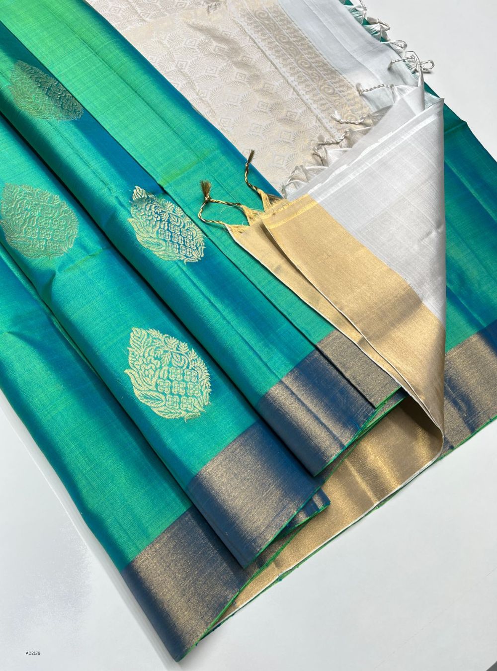 Rexona & White - Soft Silk Saree