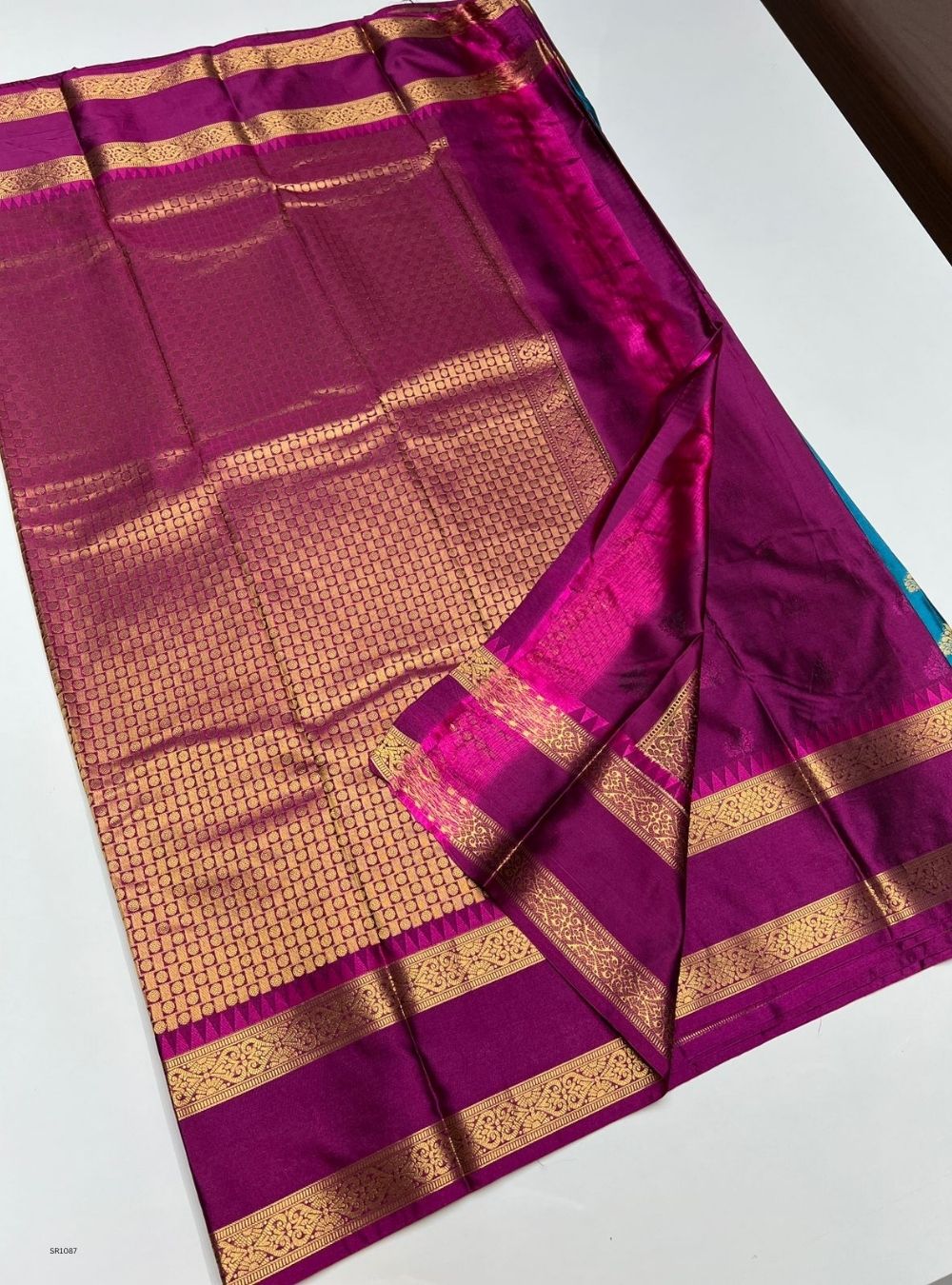 Cyan Blue & Magenta - Semi Silk Saree