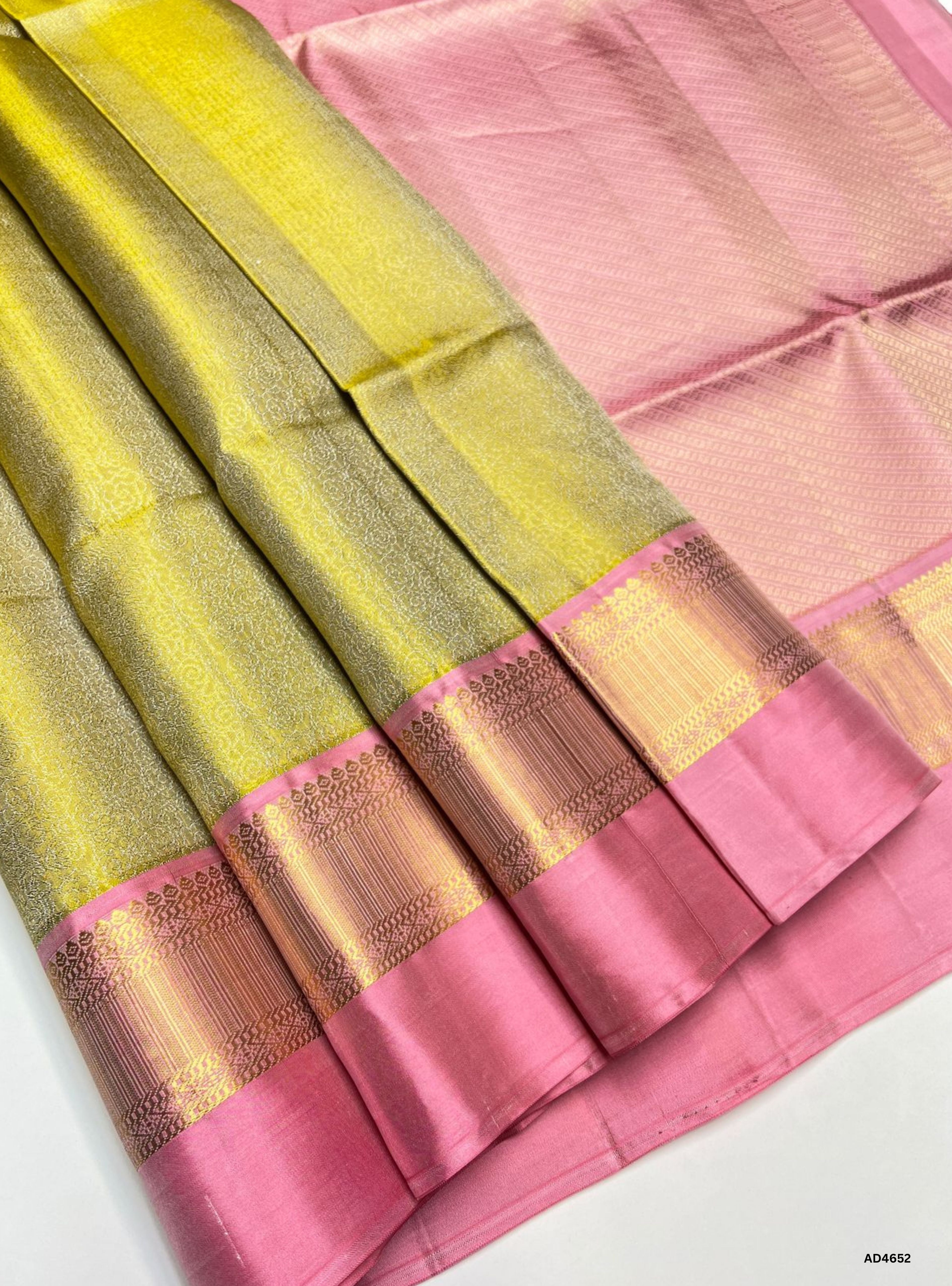 Golden & Pink - Vairaoosi Vanchi Kanchi Border Soft Silk Saree
