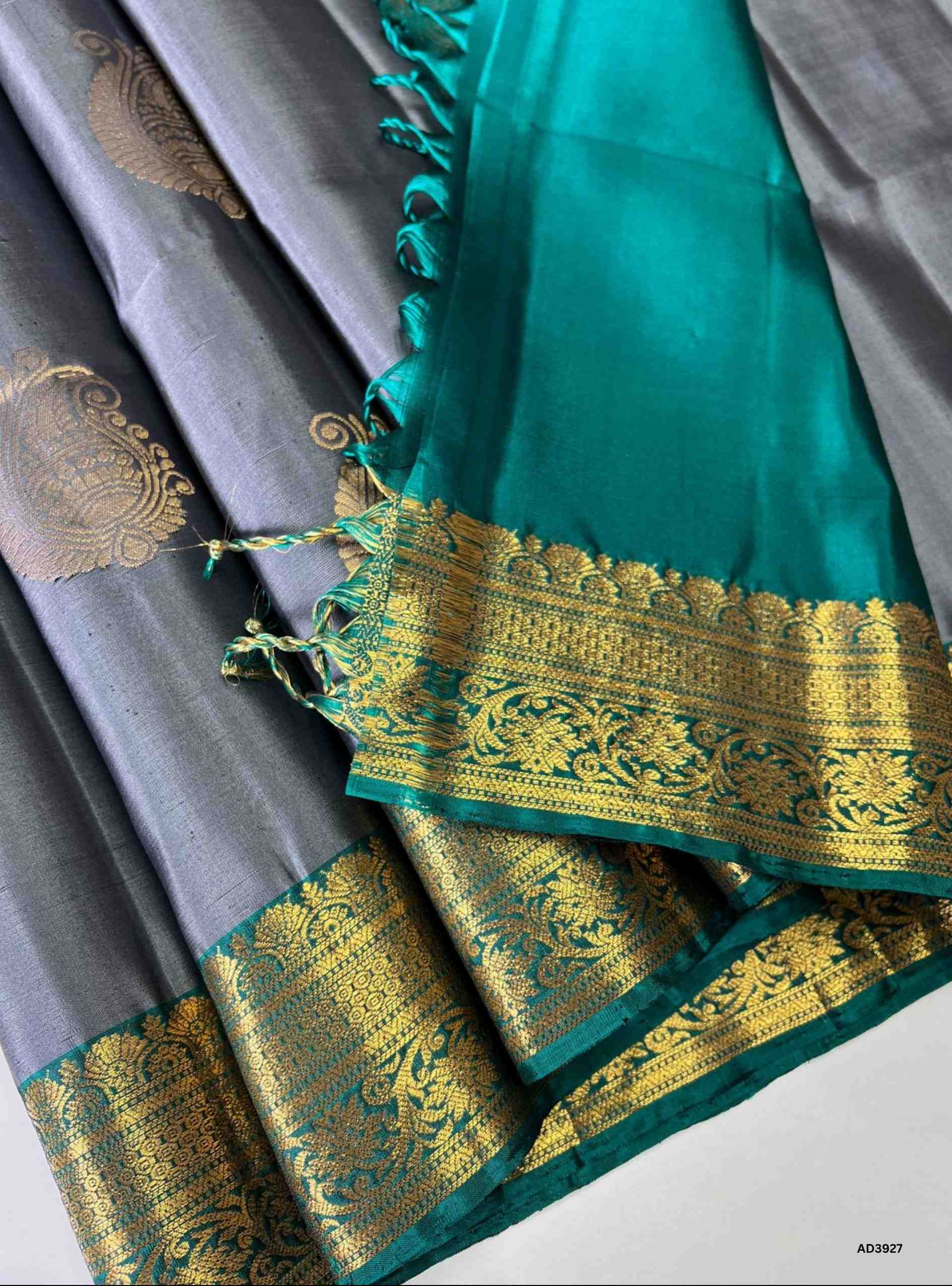 Grey & Rama Green - Kanchi Border Soft Silk Saree
