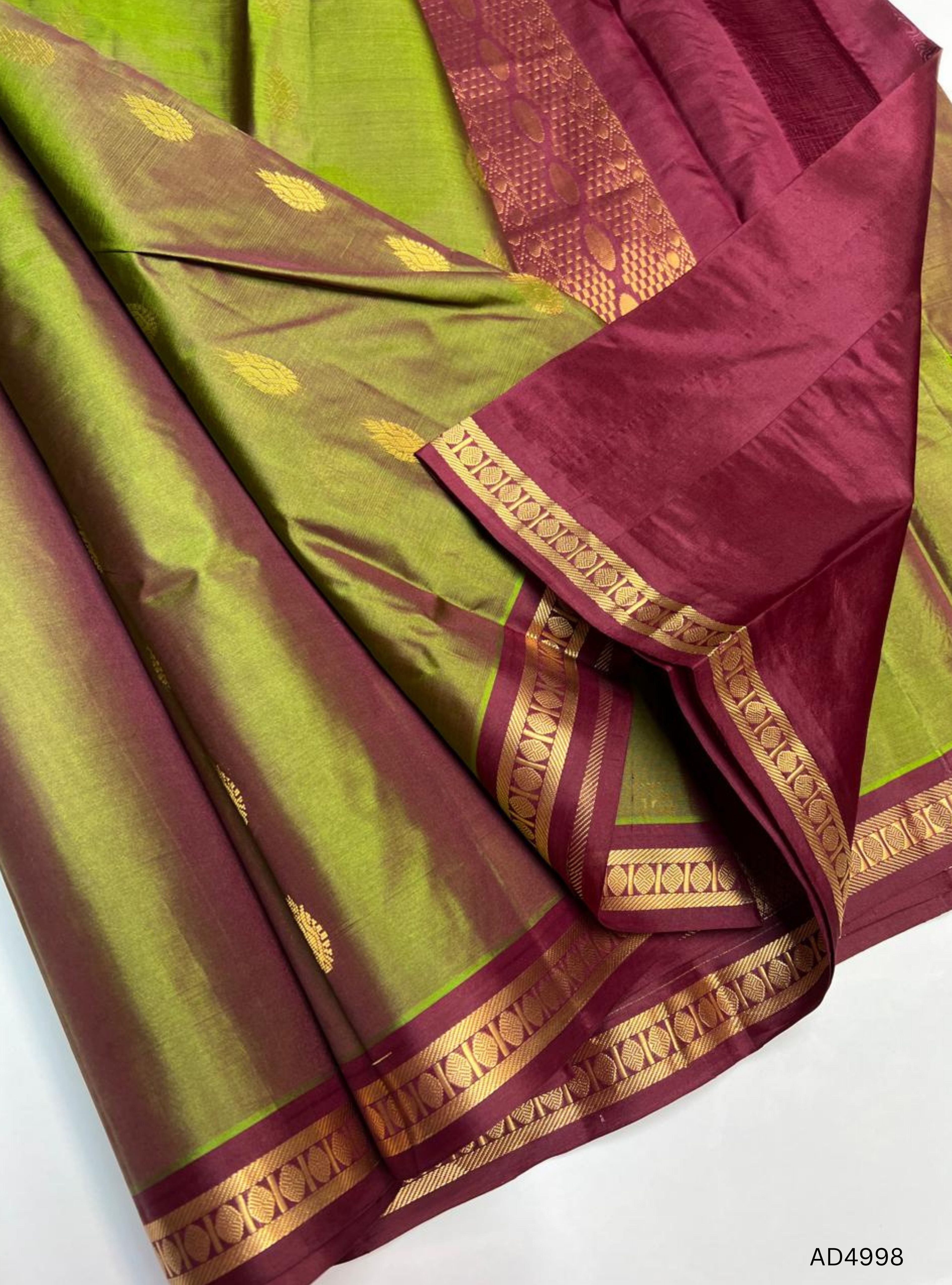 Moss Green & Plum - Kanchi Border Soft Silk Saree