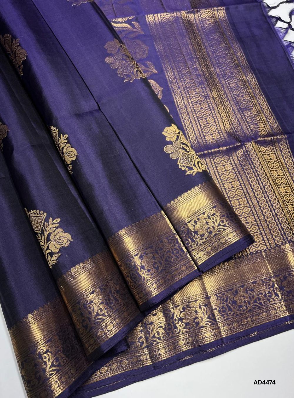 Egg Plant - Kanchi Border Soft Silk Saree