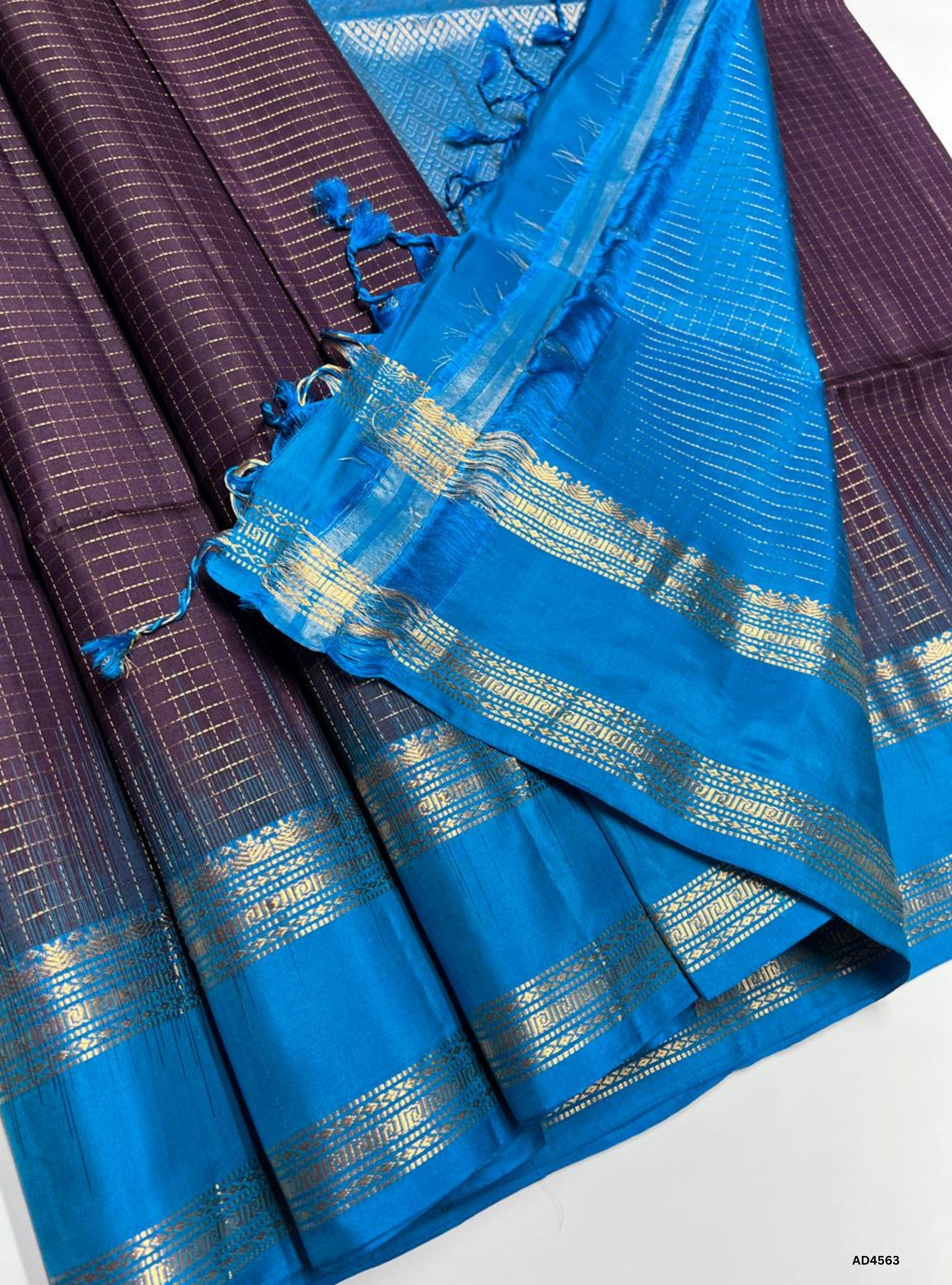 Plum & Rama Blue - Checkerd Retta Pet Border Saree