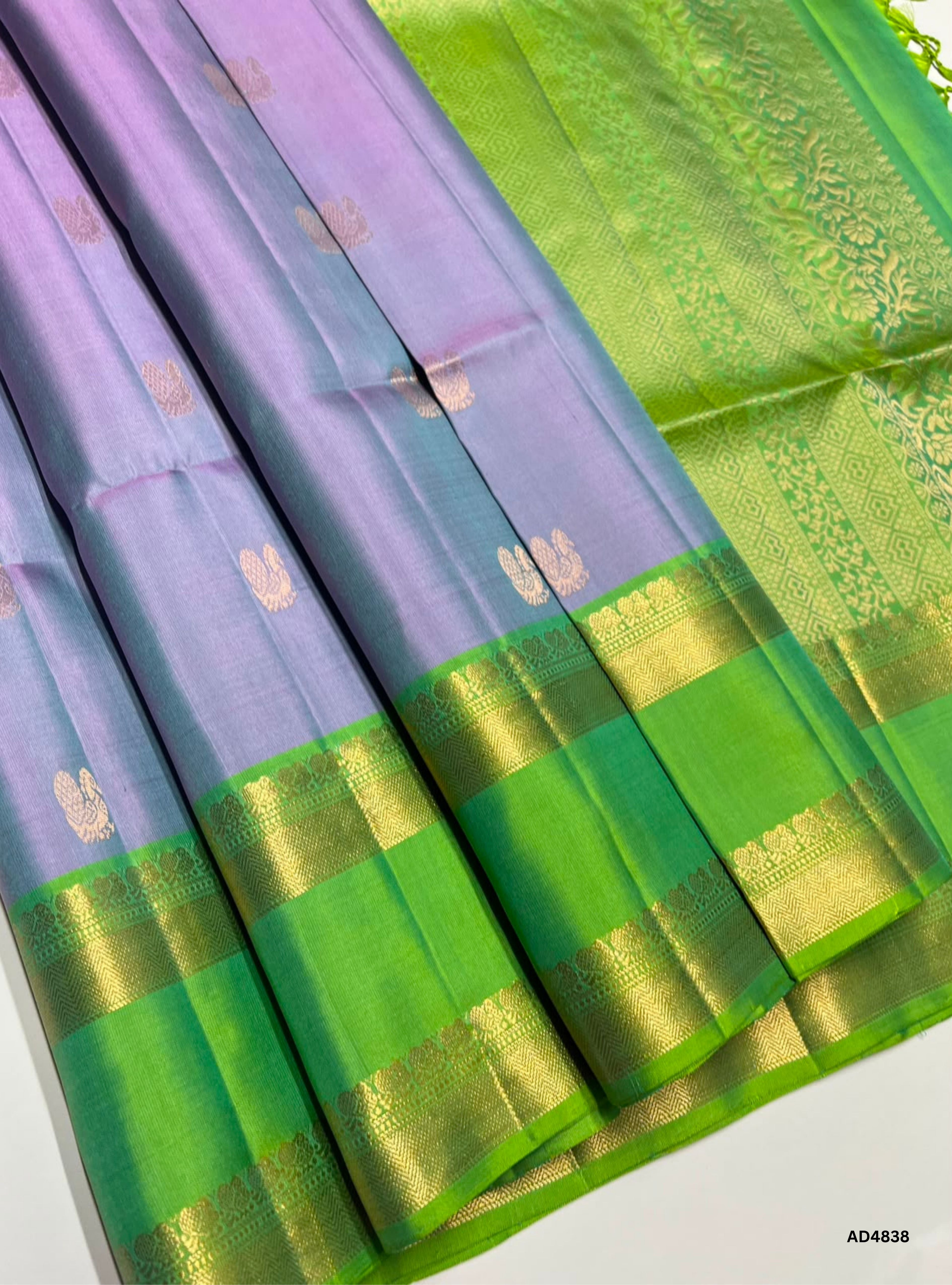 Bluish Silver & Parrot Green - Retta Pet Soft Silk Saree