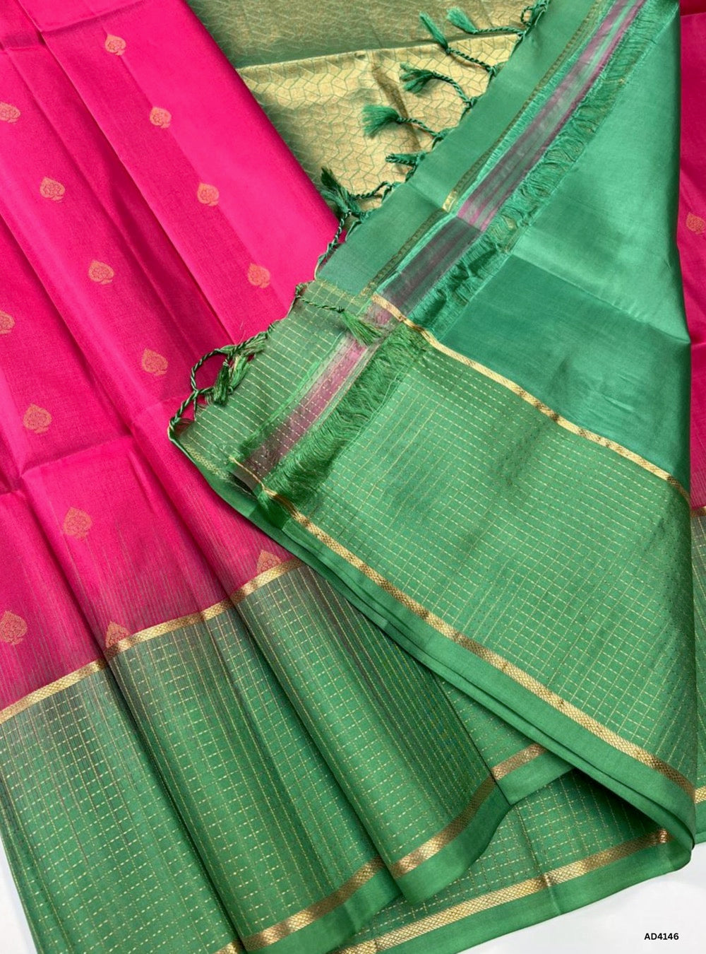 Pink & Mint Green - Checkerd Retta Pet Saree