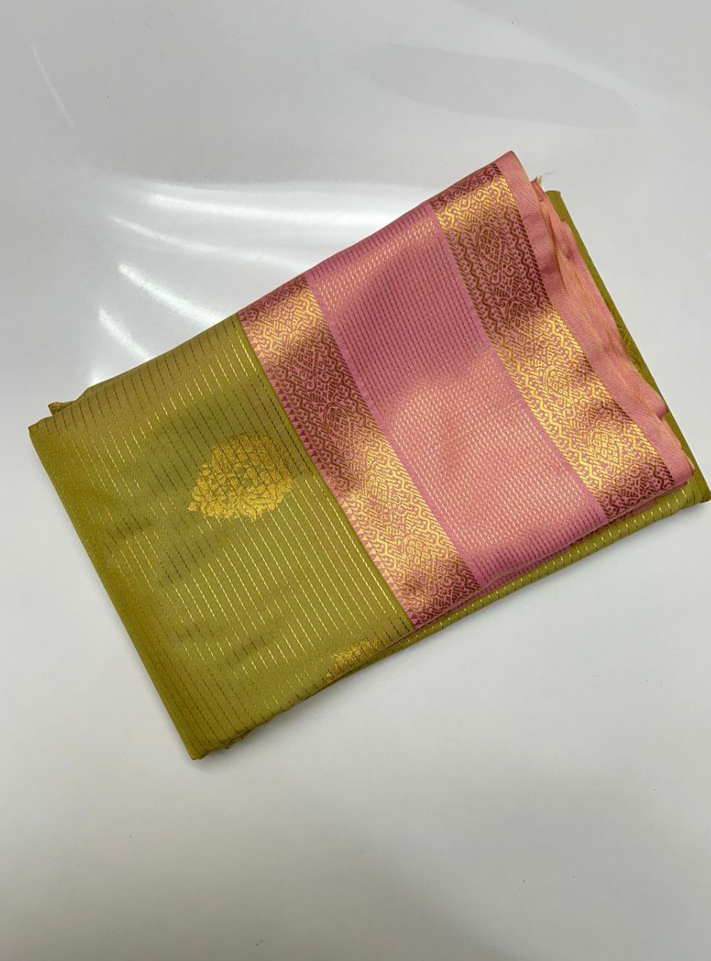 Light Lime Green & Lotus Pink - Vegan Silk Saree