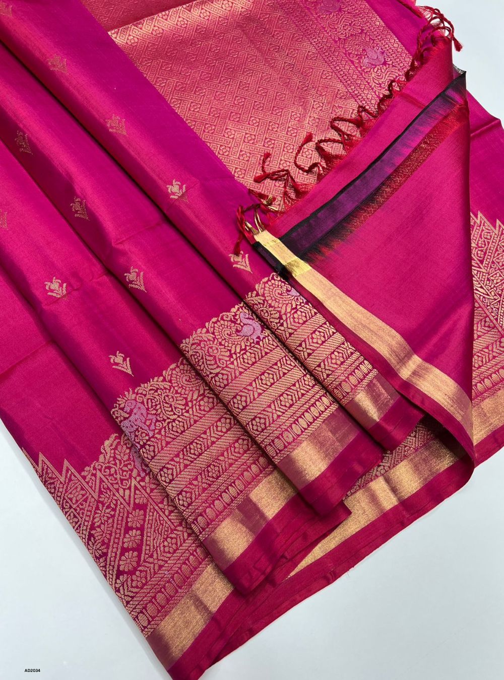 Pink - Soft Silk Saree