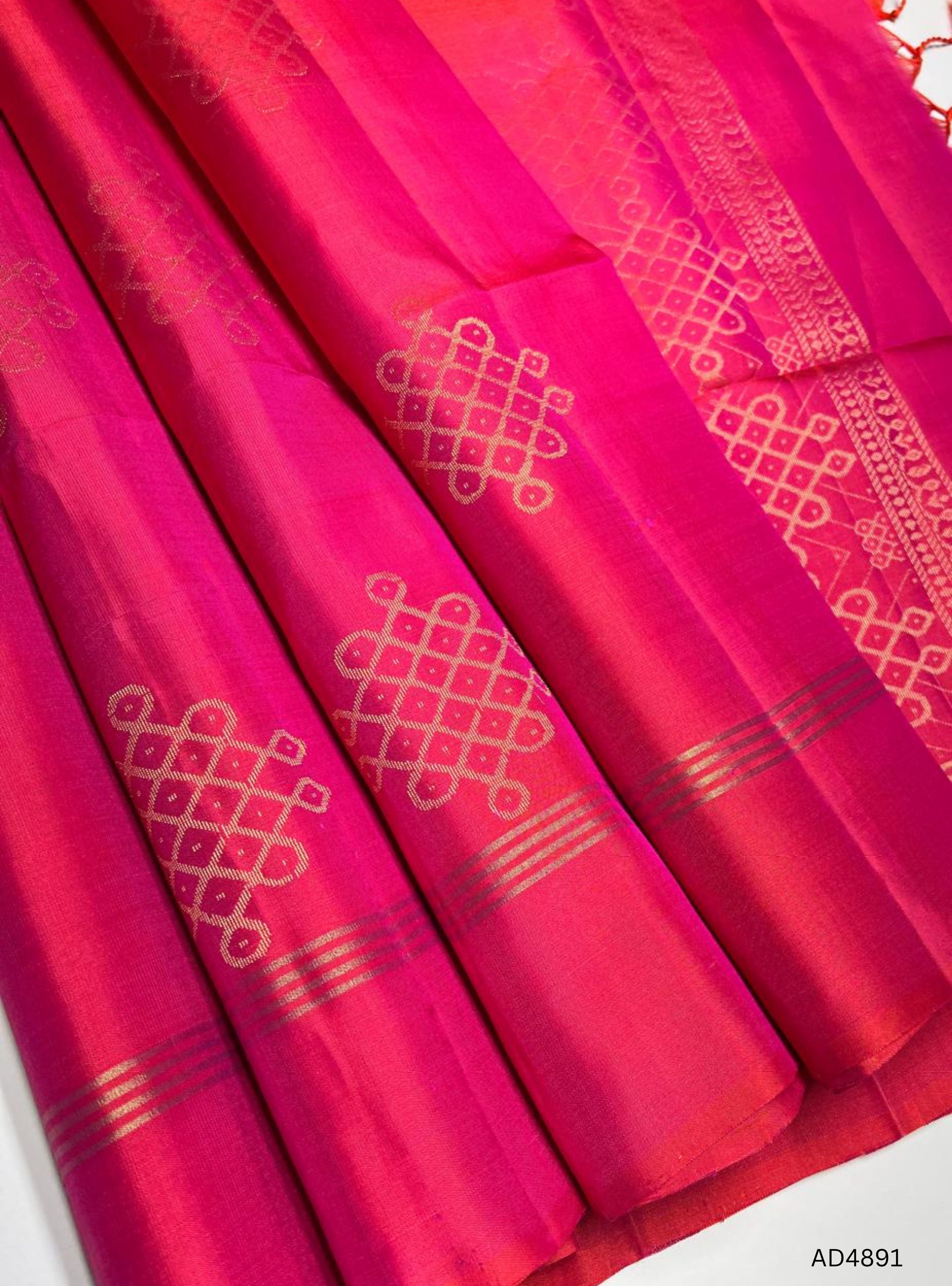 Orangish Pink - Kolam Soft Silk Saree