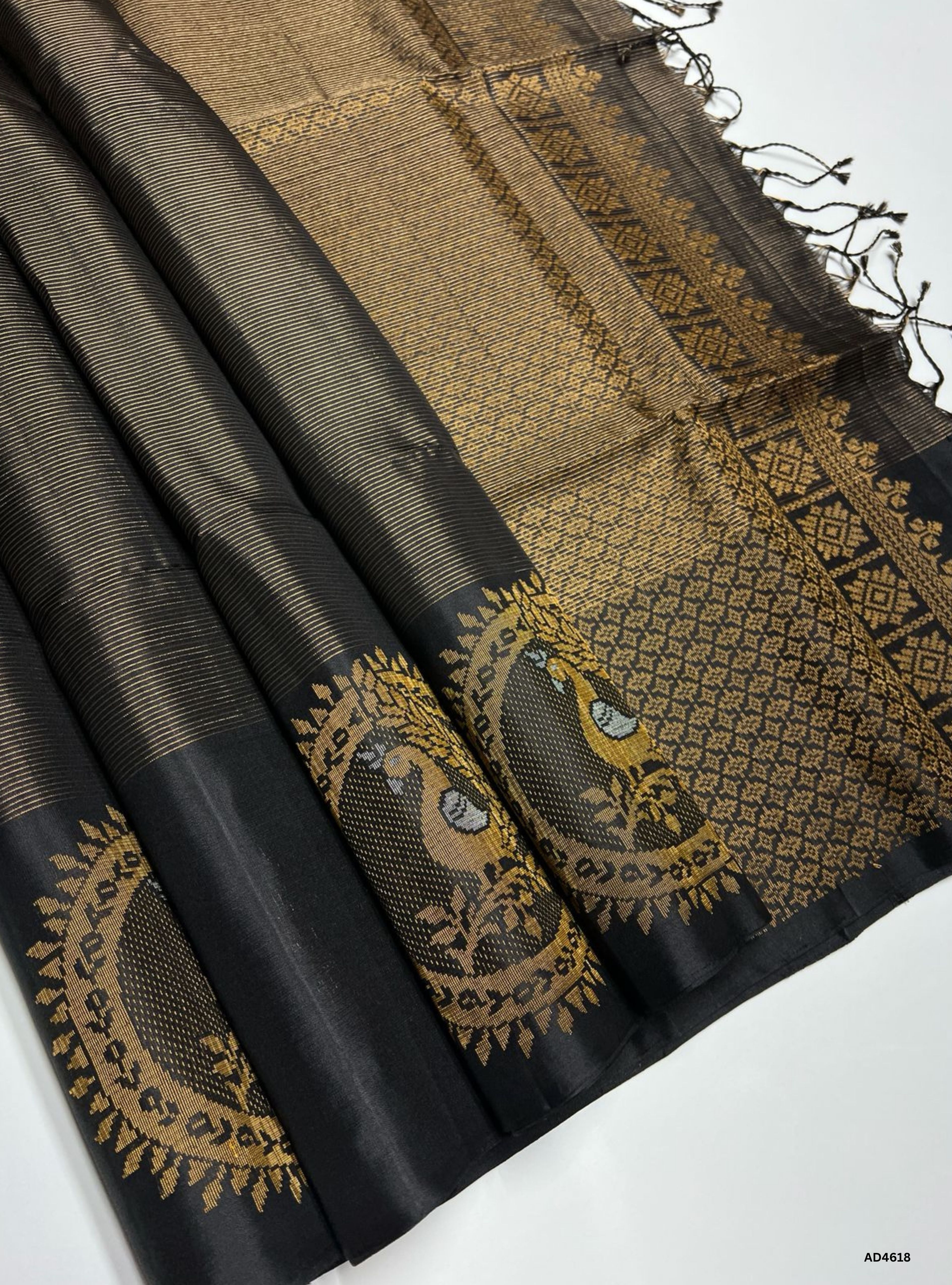 Black - Facncy Border Soft Silk Saree