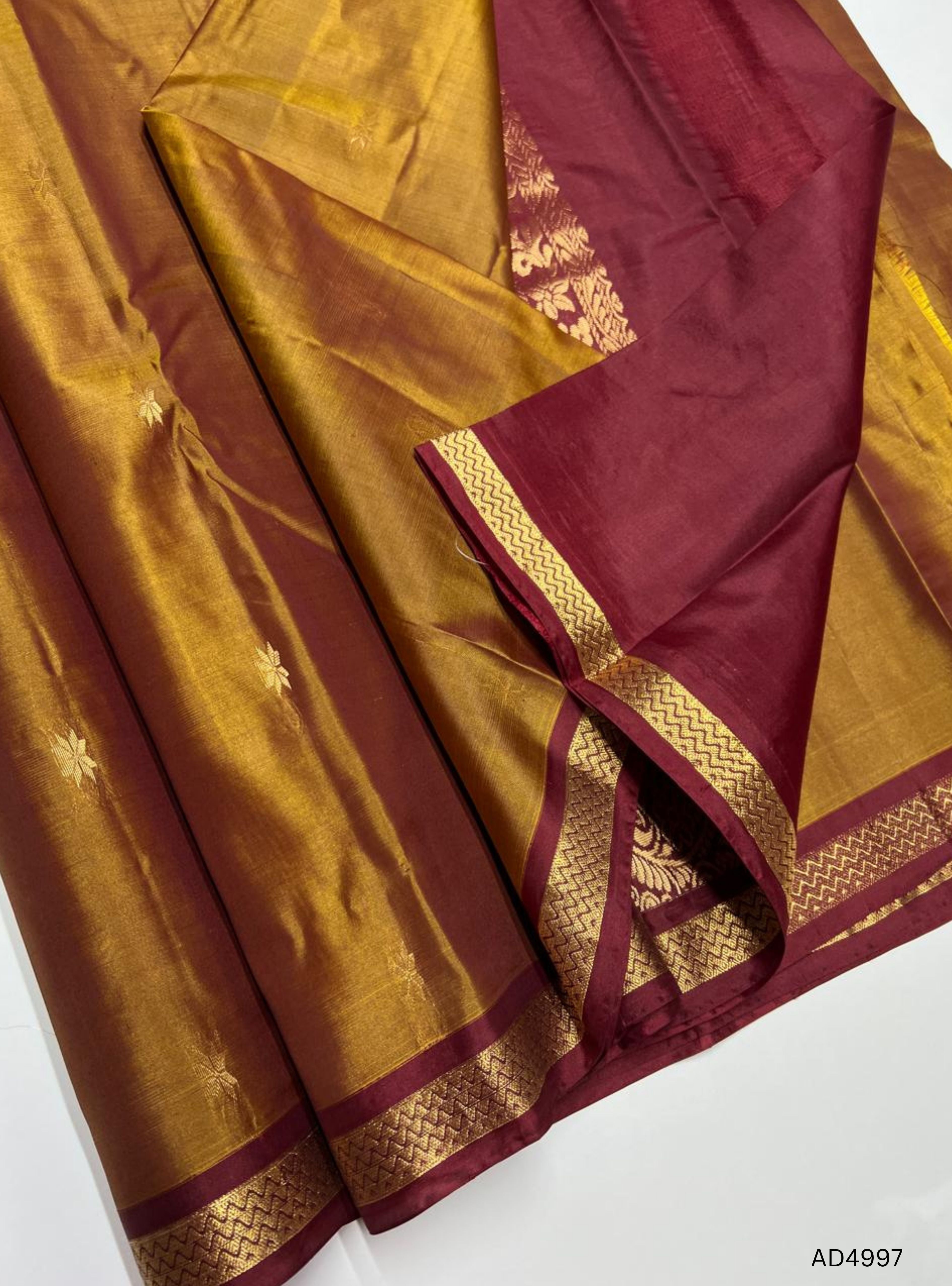 Brown & Plum - Kanchi Border Soft Silk Saree