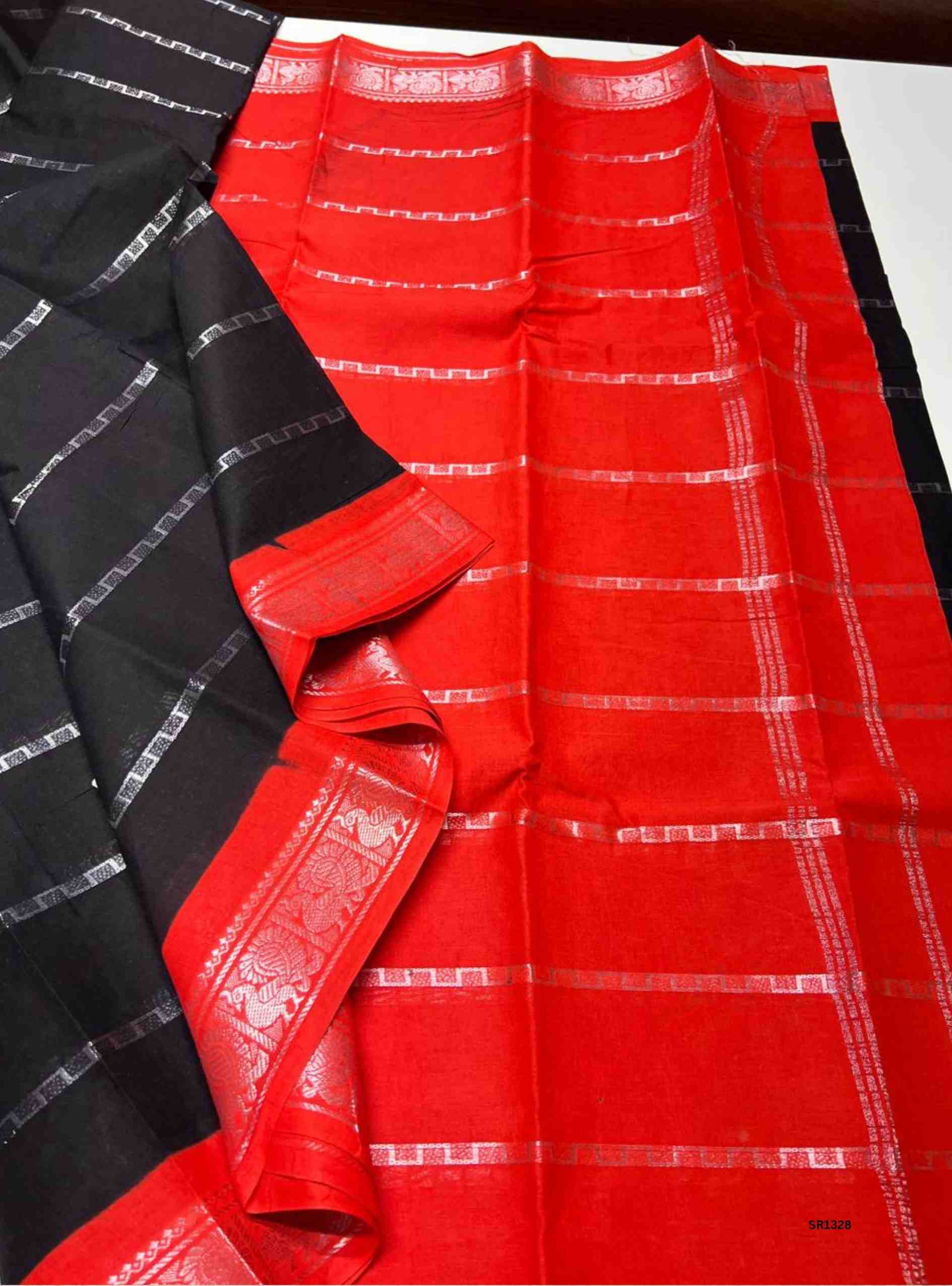 Black & Red - Velthaari Chungudi Cotton Saree