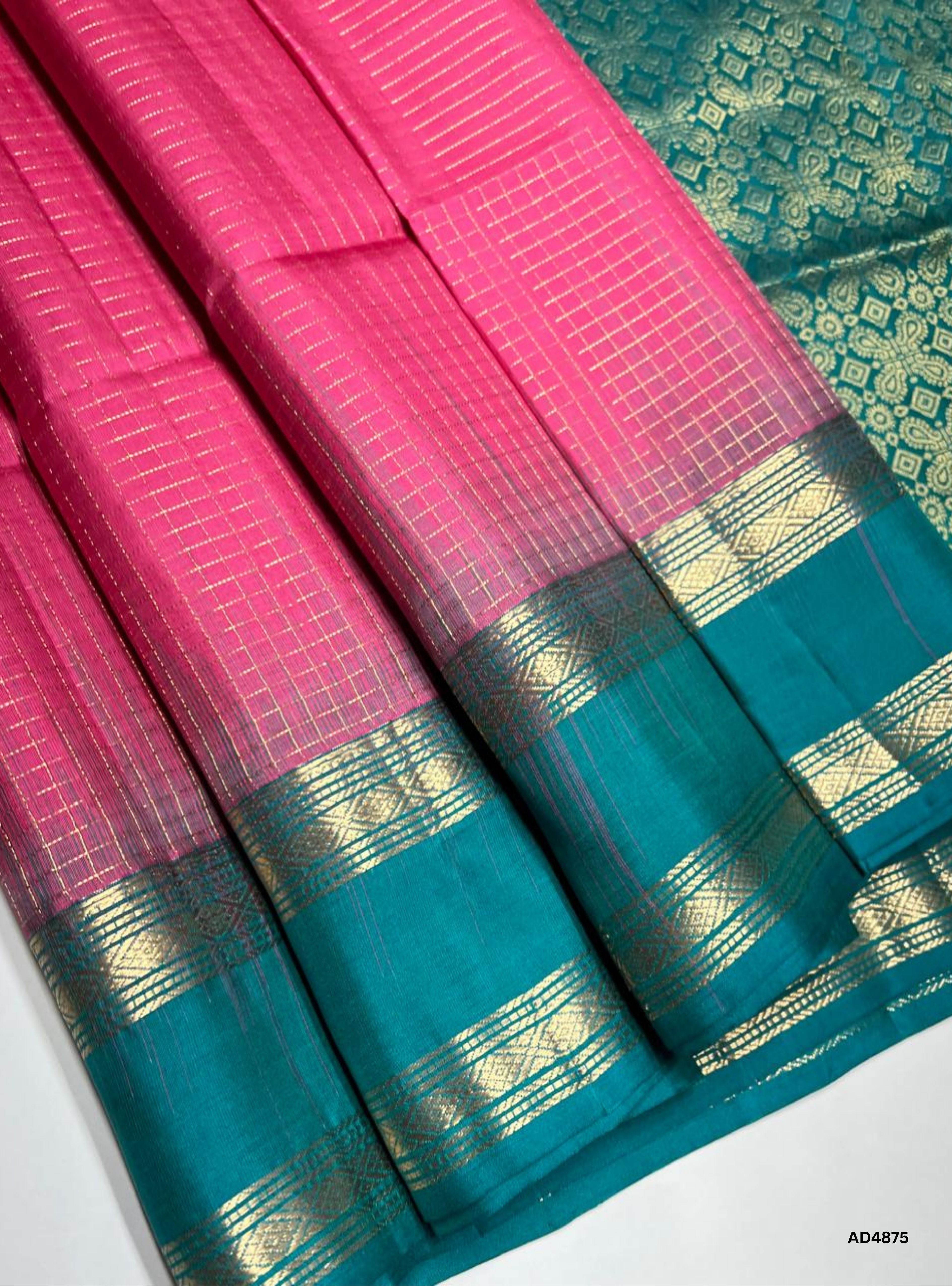 Georgia Peach & Rama Green - Retta Pet Border Saree