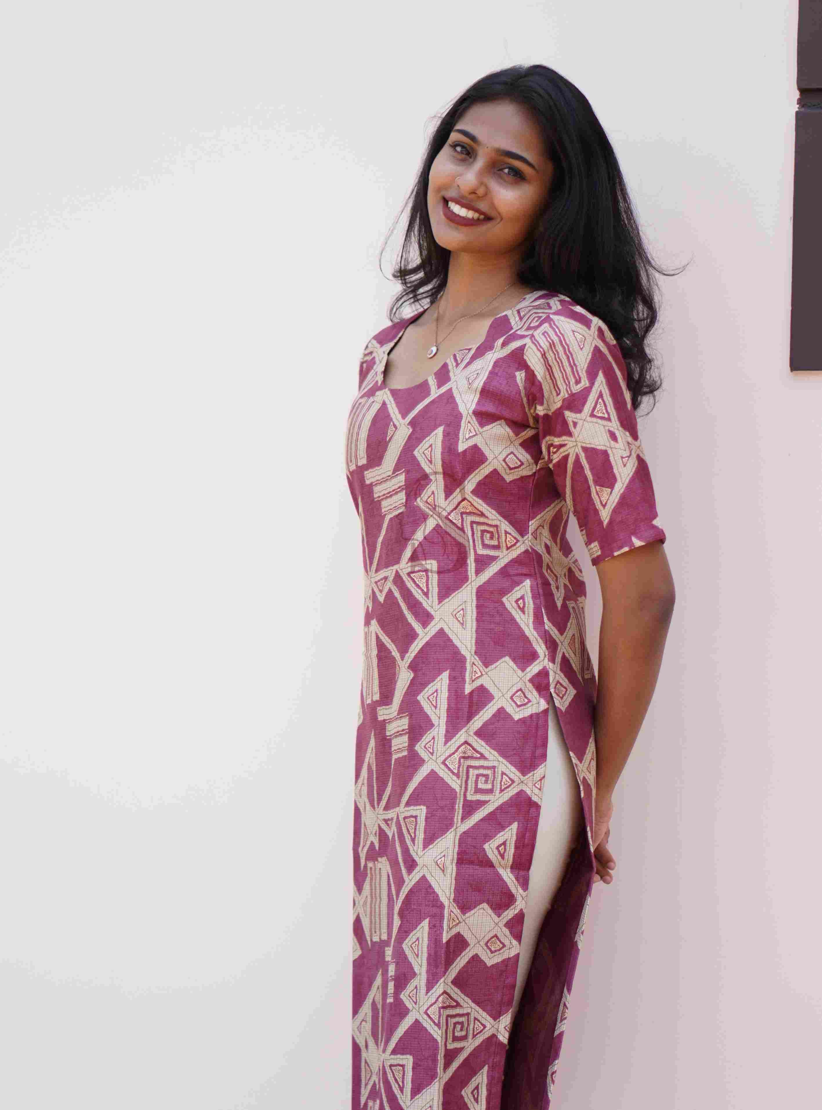 Berry Pink Geometric Printed Kurti