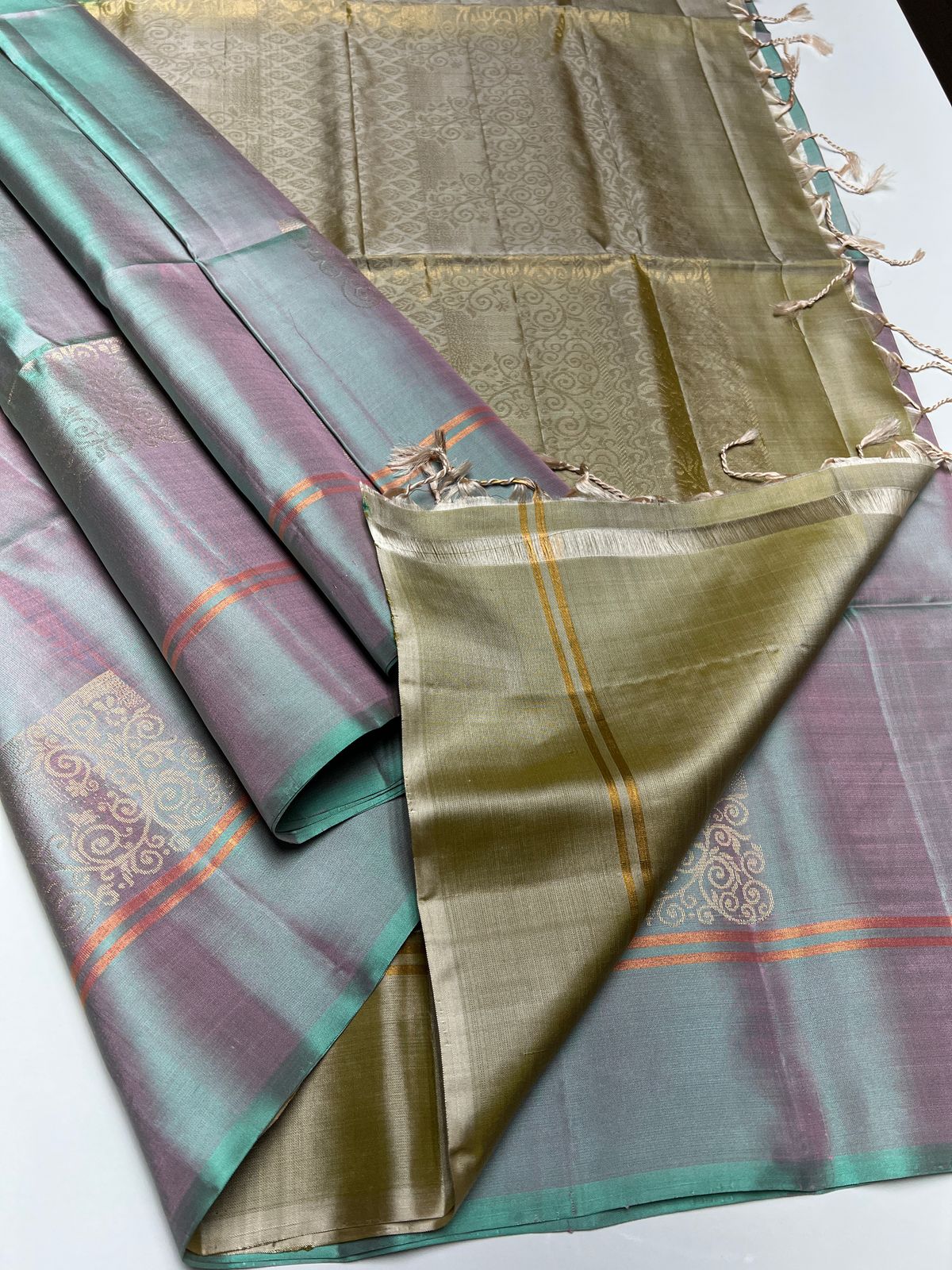 Muted Mauve & Beige - Soft Silk Saree