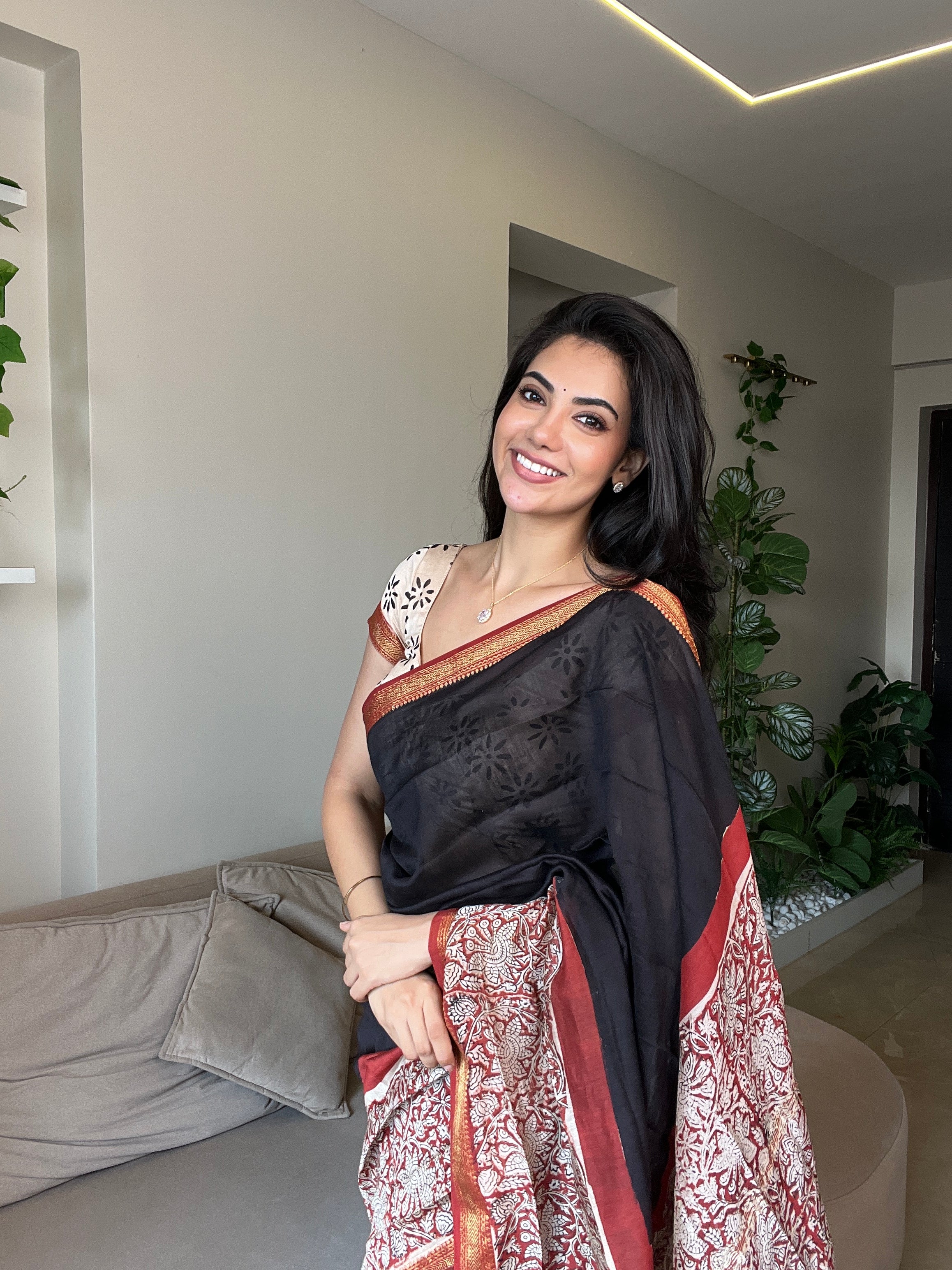 Black - Maheshwari Silk Cotton Saree