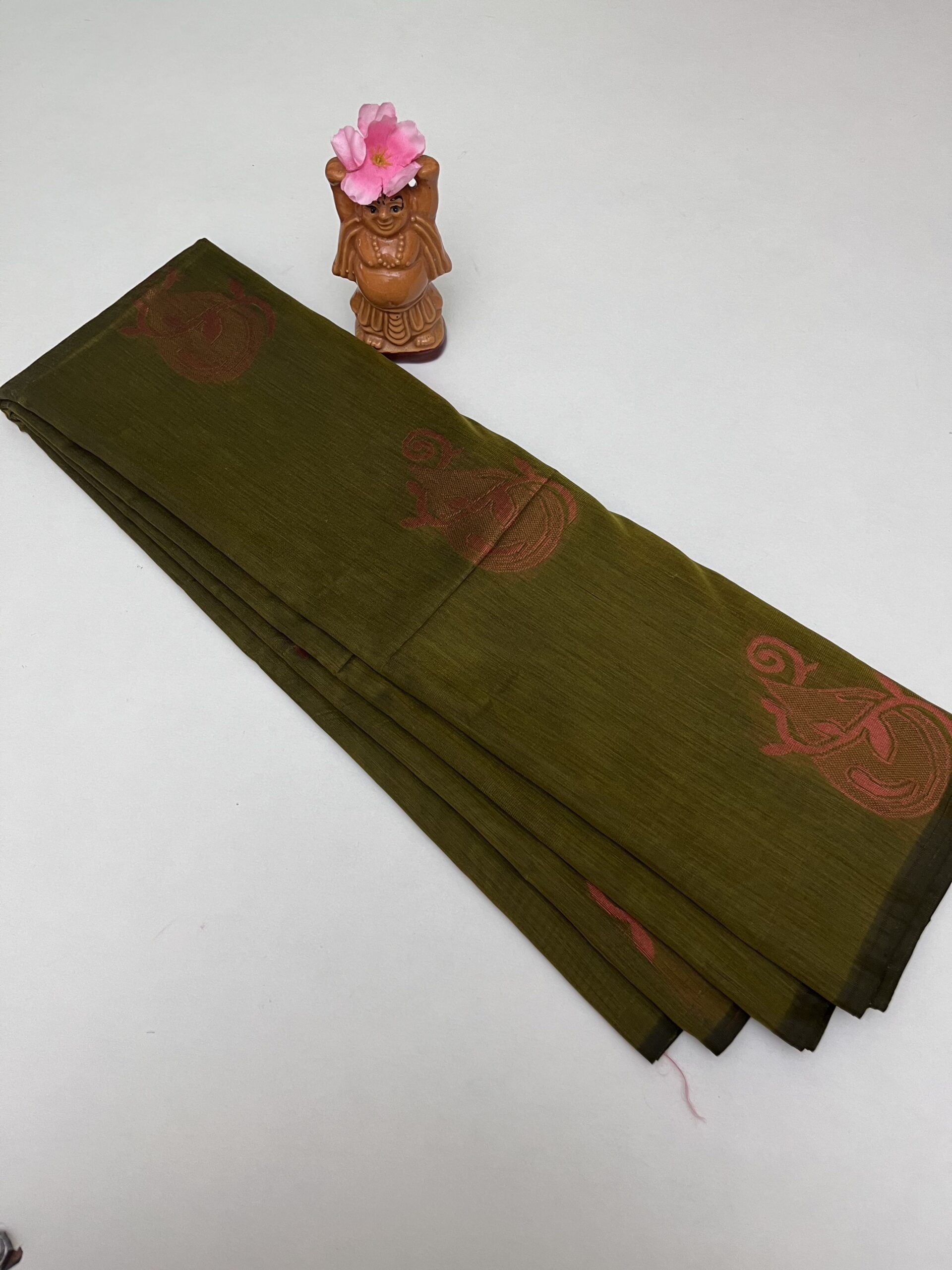 Soft Cotton Bhutta saree in  Green color