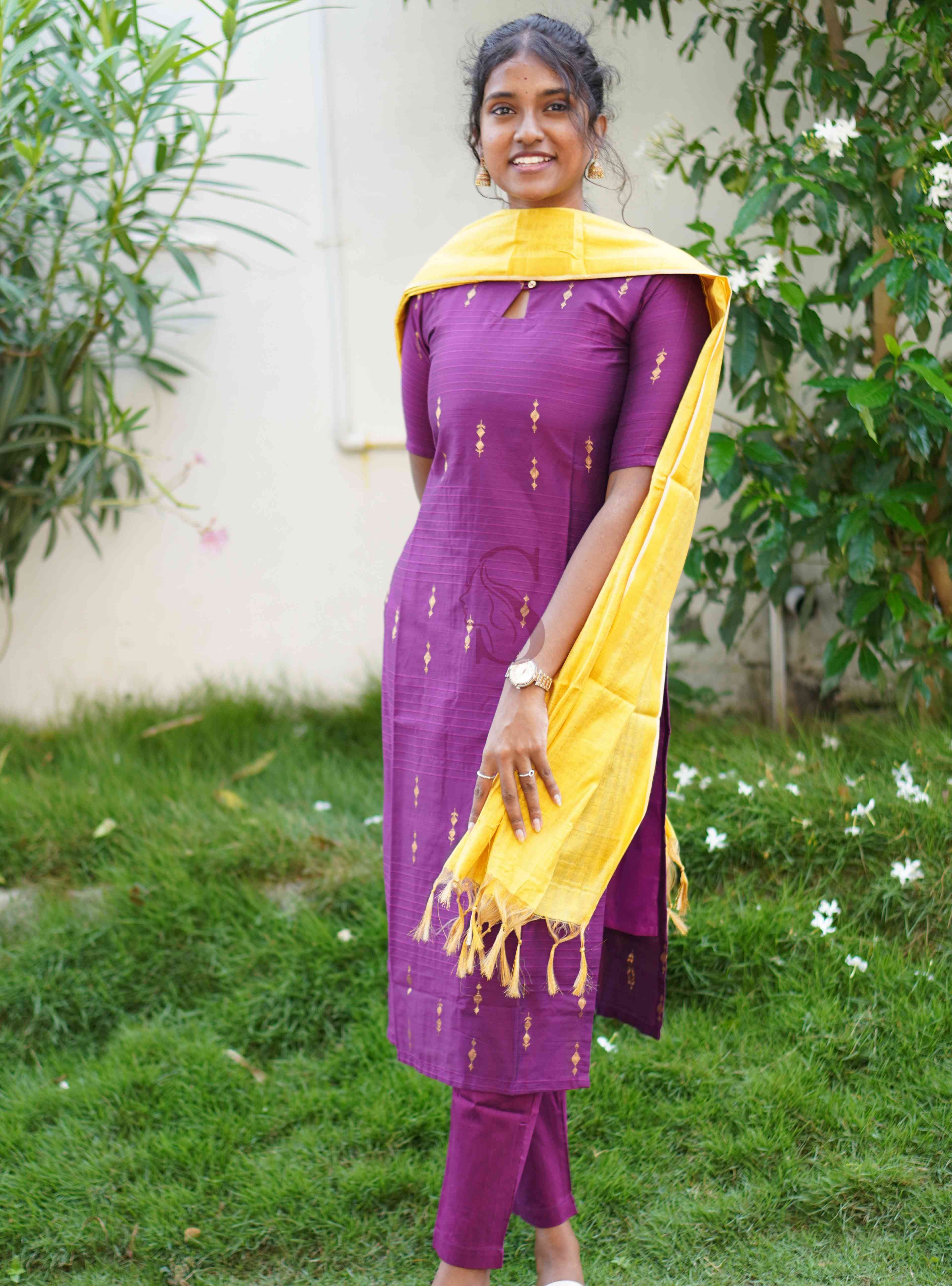 Royal Bloom - Salwar Set