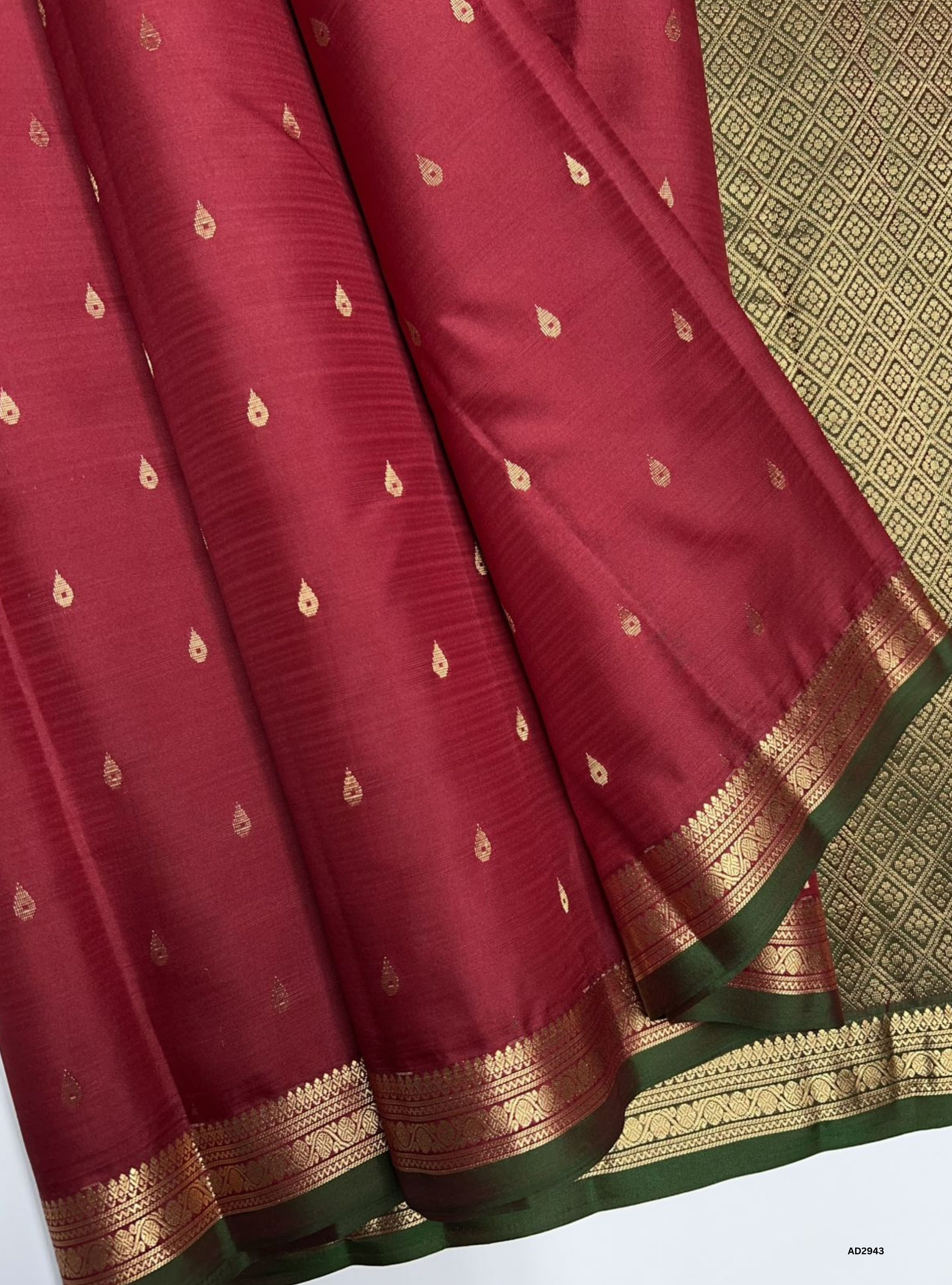 "Handwoven Red & Green Small Jacquard Border Soft Silk Saree with gold zari motifs"