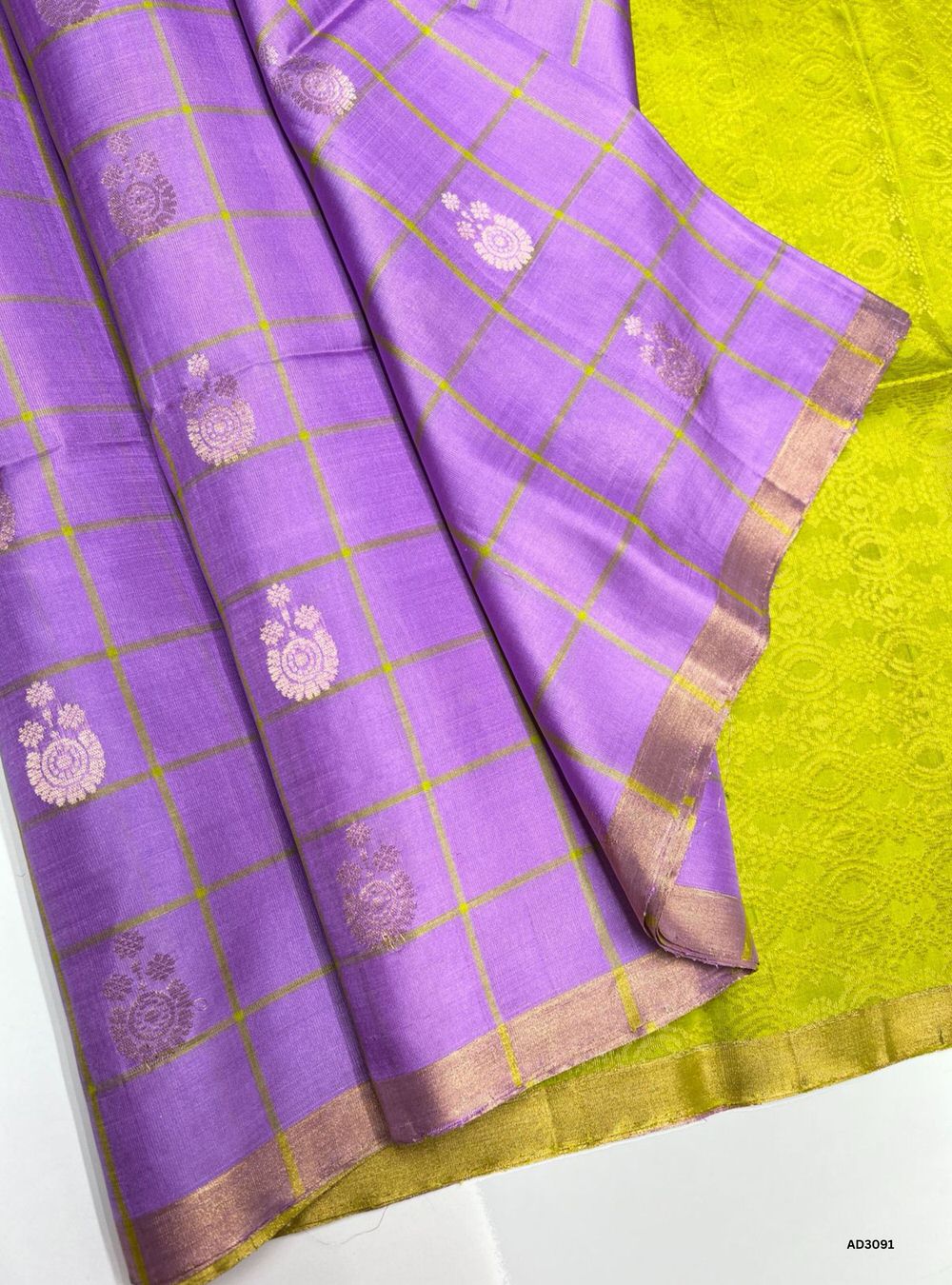 Lavender Soft Silk Saree with Parrot Green Pallu and Checks with Bhutta Motifs