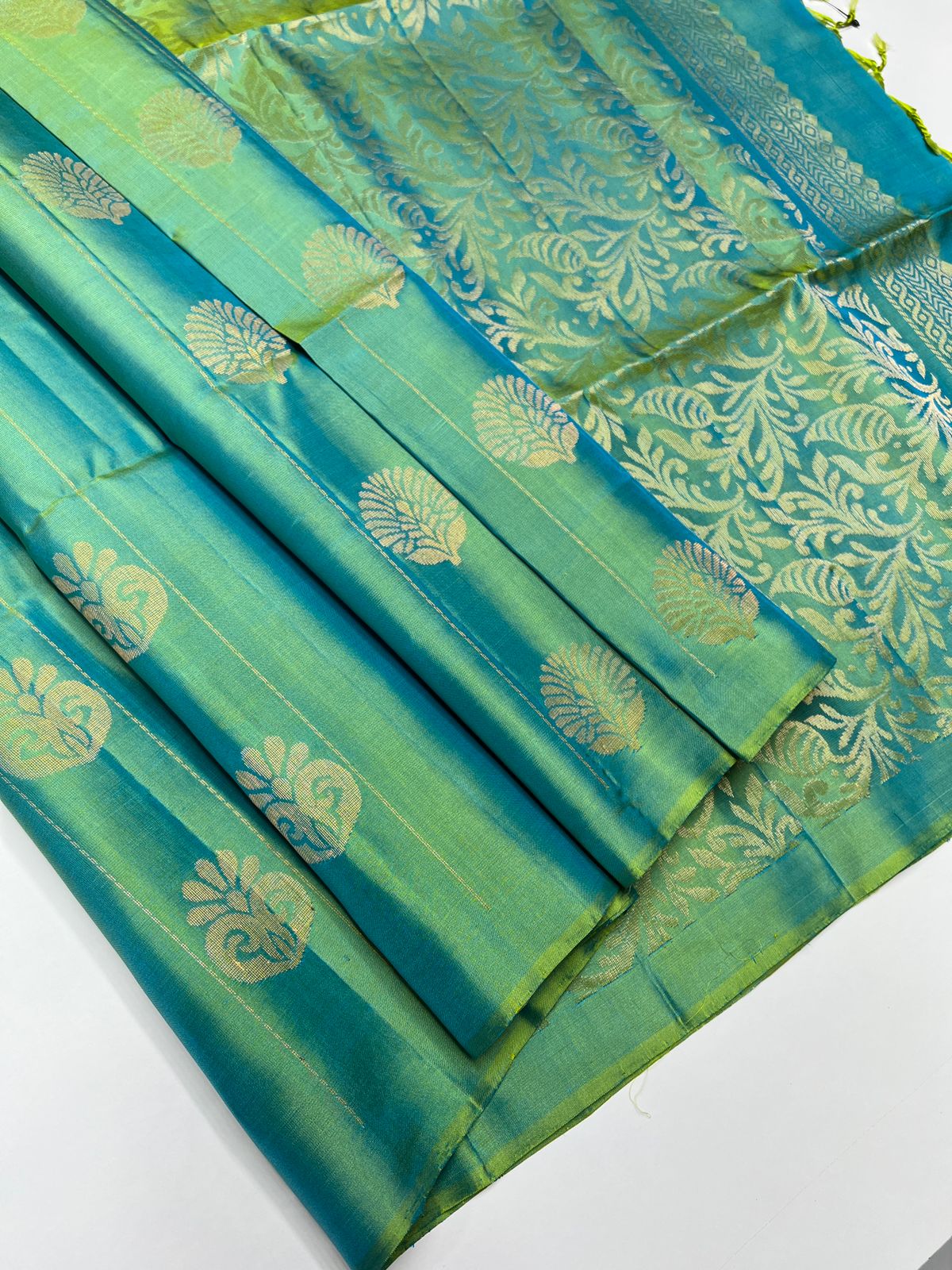 Dual Green - Soft Silk Saree