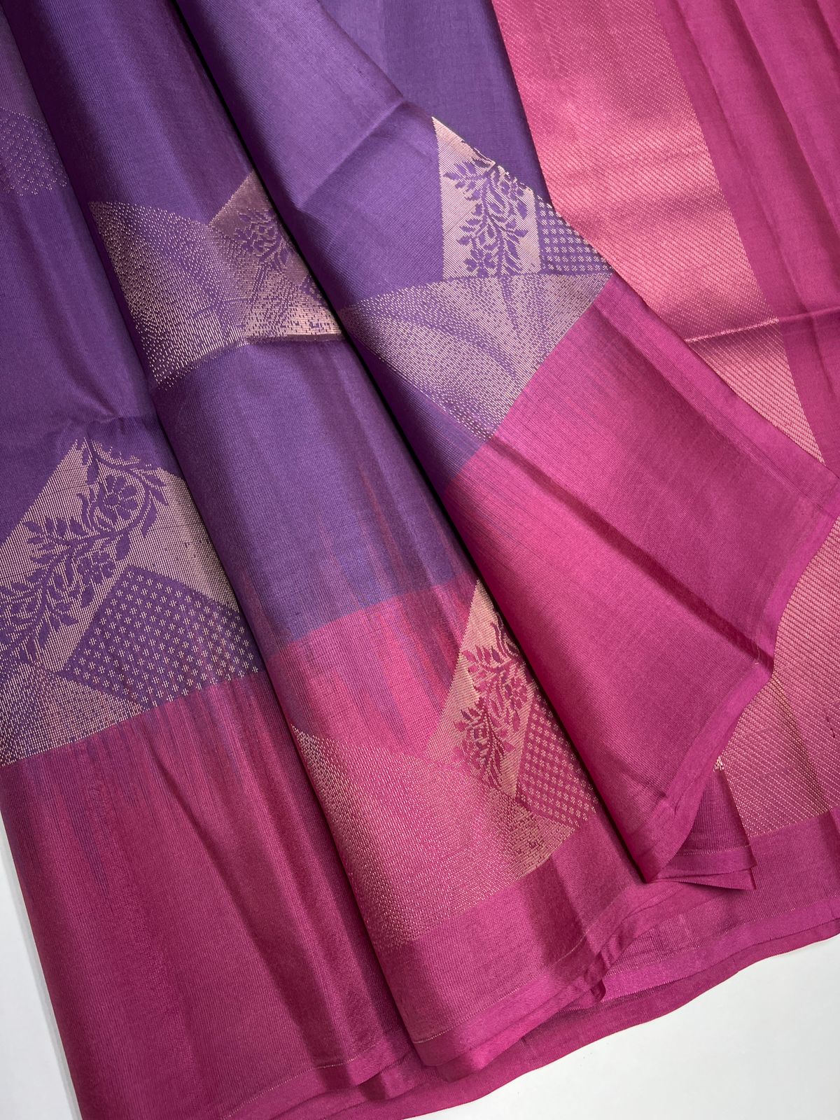 Lilac & Onion Pink - Soft Silk Saree