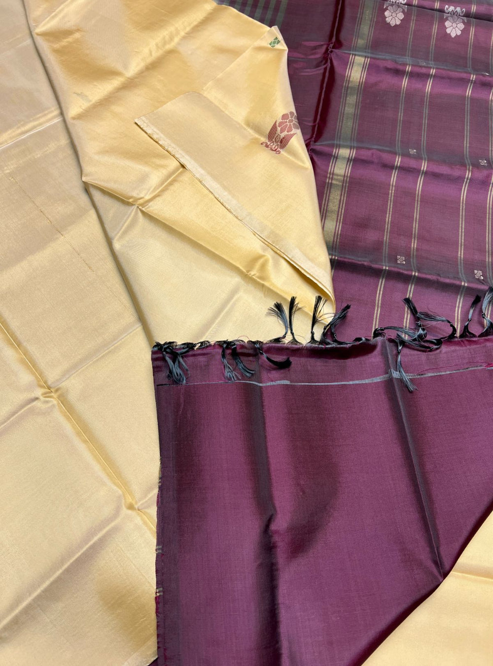 Grape & Sandal - Vazhainaar Pattu