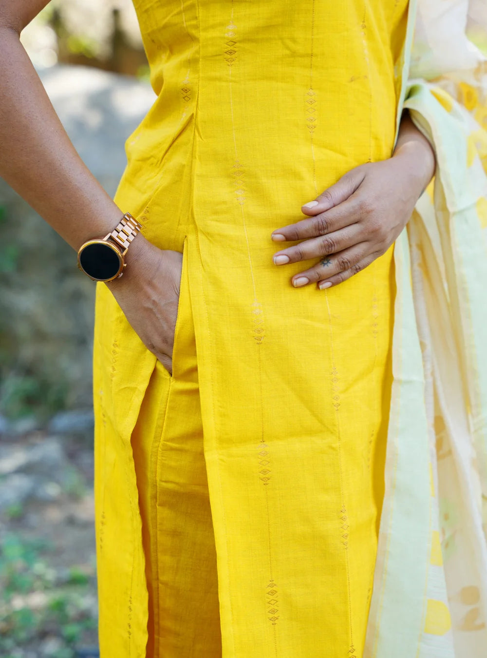 Maragatha Manjal - Salwar Set