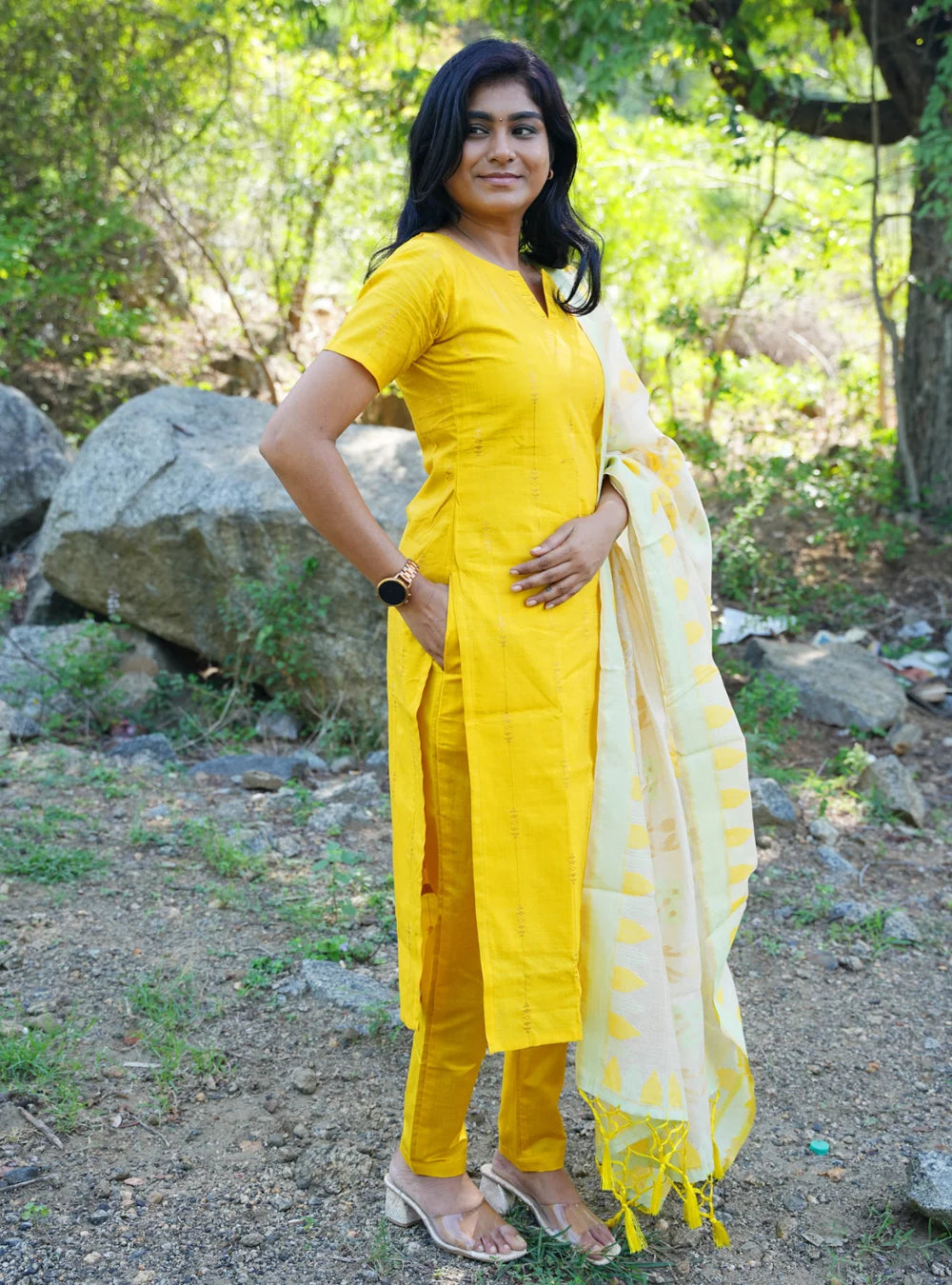 Maragatha Manjal - Salwar Set