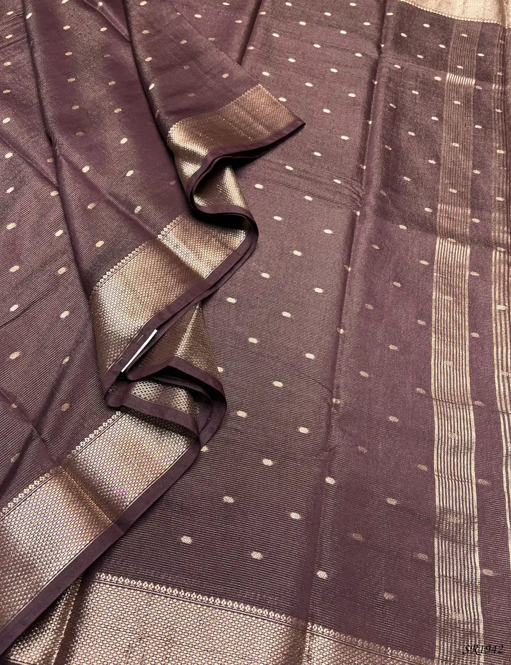 Brown - Viscose Saree Pallu View