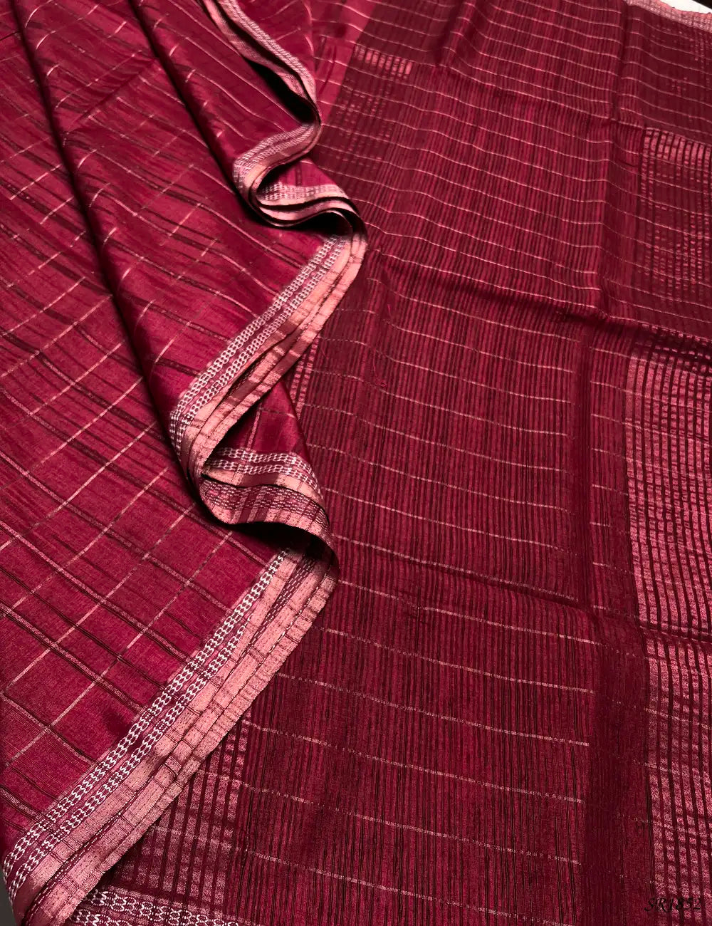 Cherry Red - Checks Tussar Silk Saree Pallu View