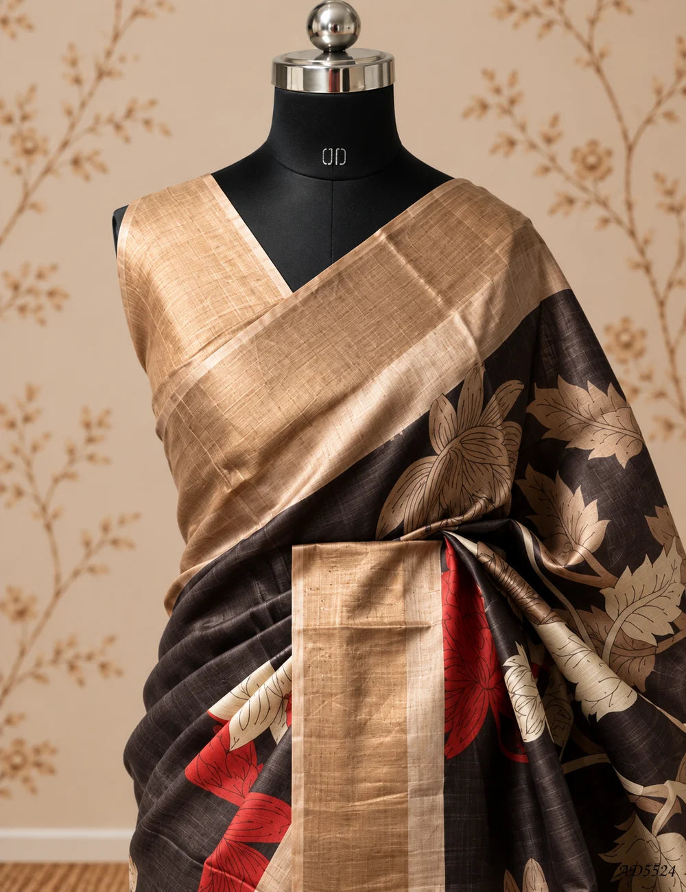 Chocolate & Cream - Pure Desi Tussar Saree Pallu View