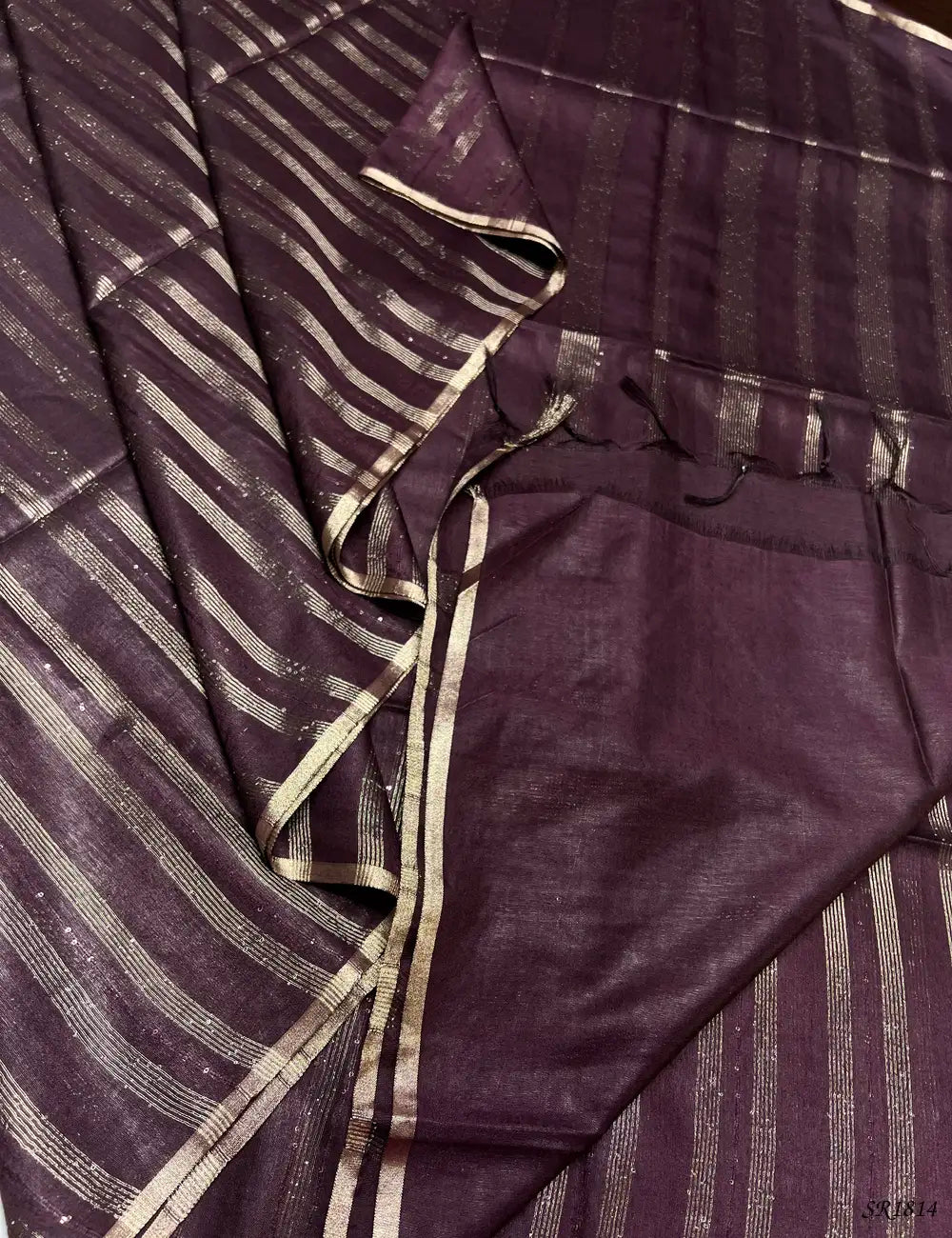 Coffee Brown - Moonga Silk Saree Pallu View