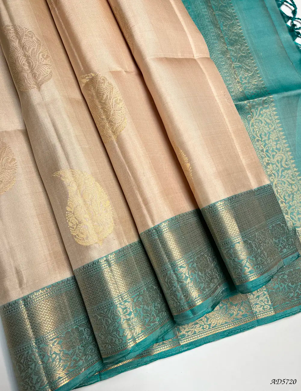 Cream & Ice Blue - Kanchi Border Soft Silk Saree Front View