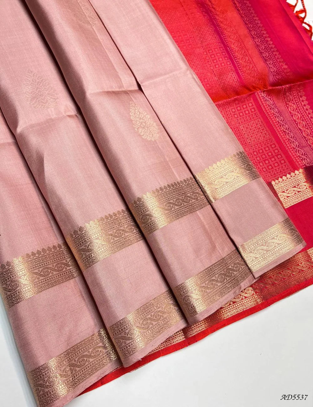 Cream & Orangish Pink - Retta Pet Border soft Silk Saree Front View