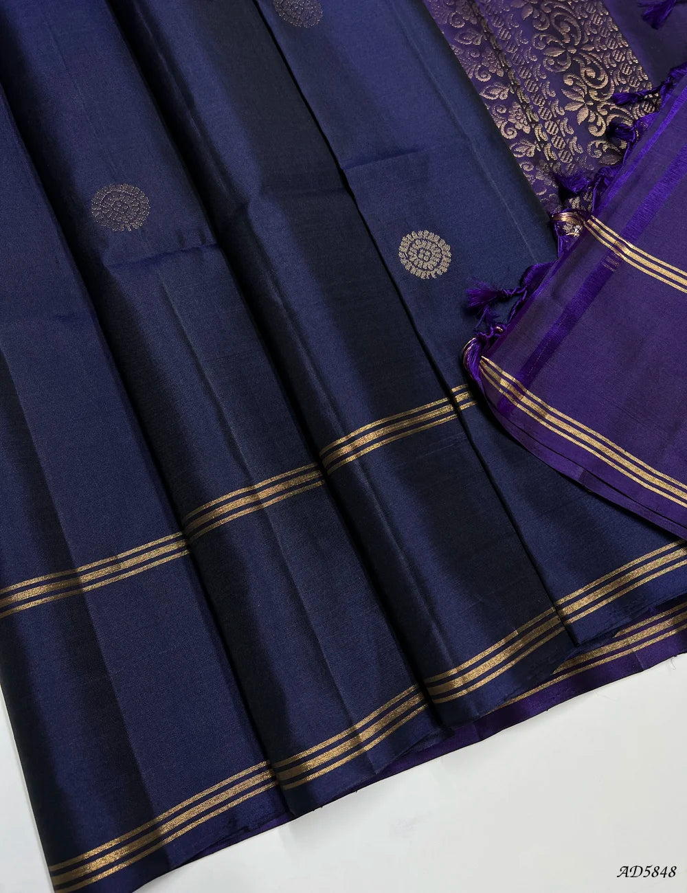 Dark Ink Blue & Purple - Soft Silk Saree Pallu View