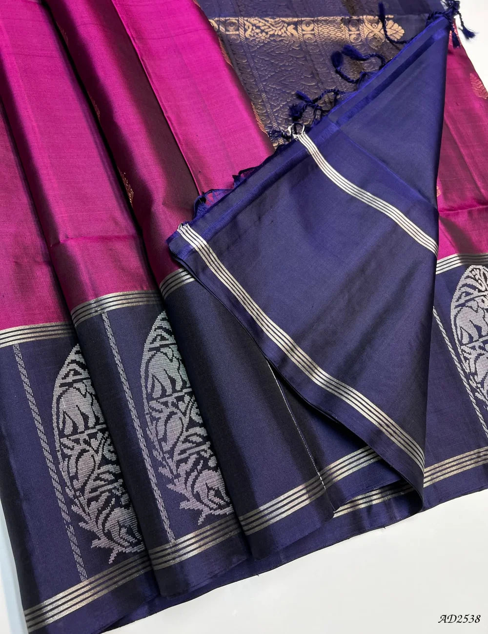 Dark Magenta & Navy - Soft Silk Saree Pallu View