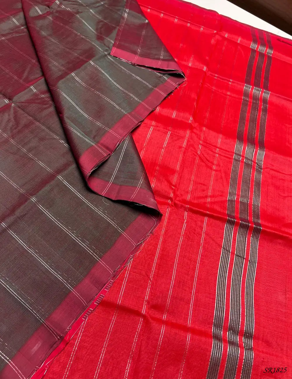 Dual Tone Green - Handloom Magalagiri Silk Cotton Front View