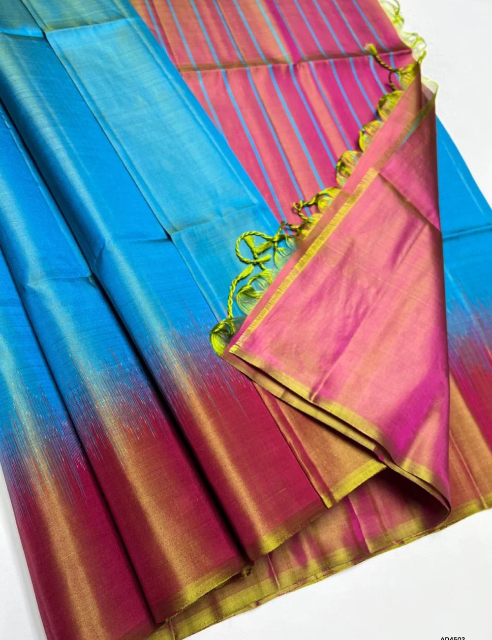 Dual Tone Blue & Dual Tone PInk - Contrast Plain Soft Silk Saree